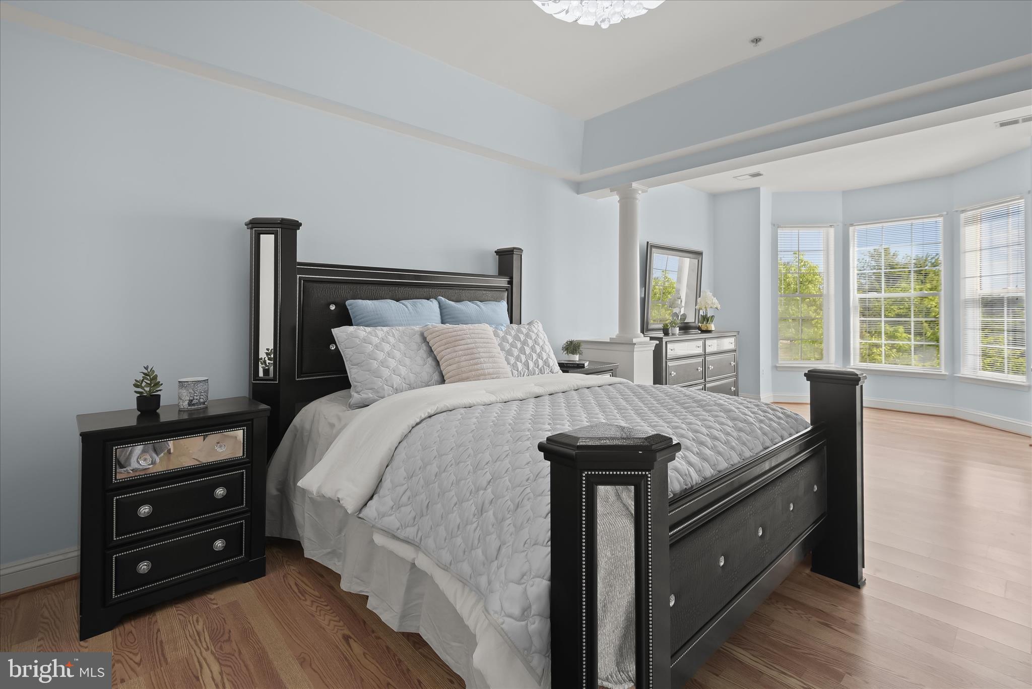 RIVER HILL - Residential