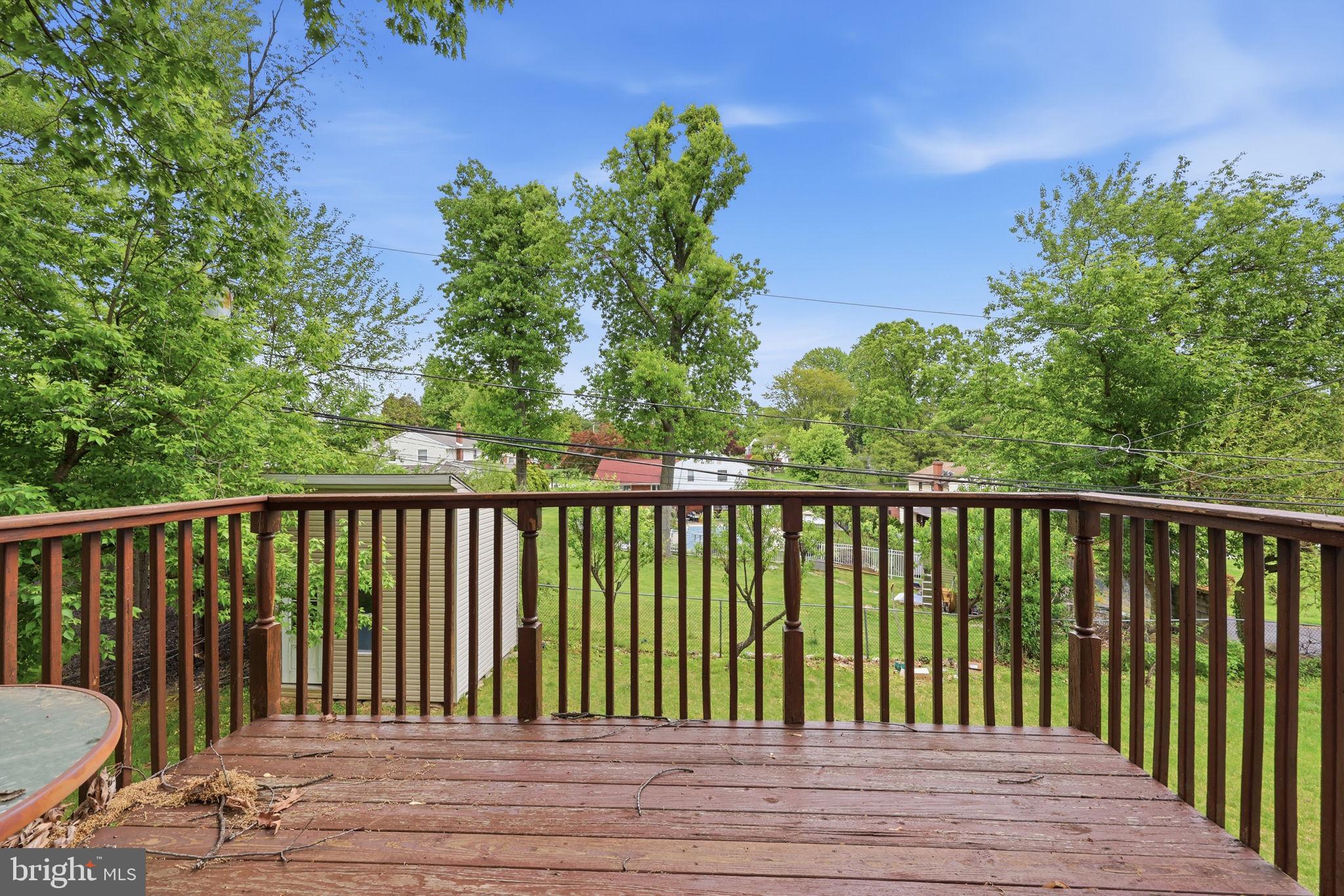 HUNTINGDON VALLEY - Residential