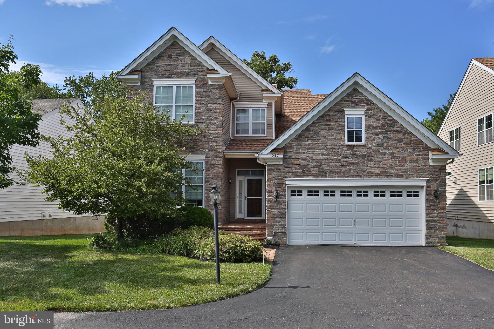 REGENCY AT YARDLEY - Residential