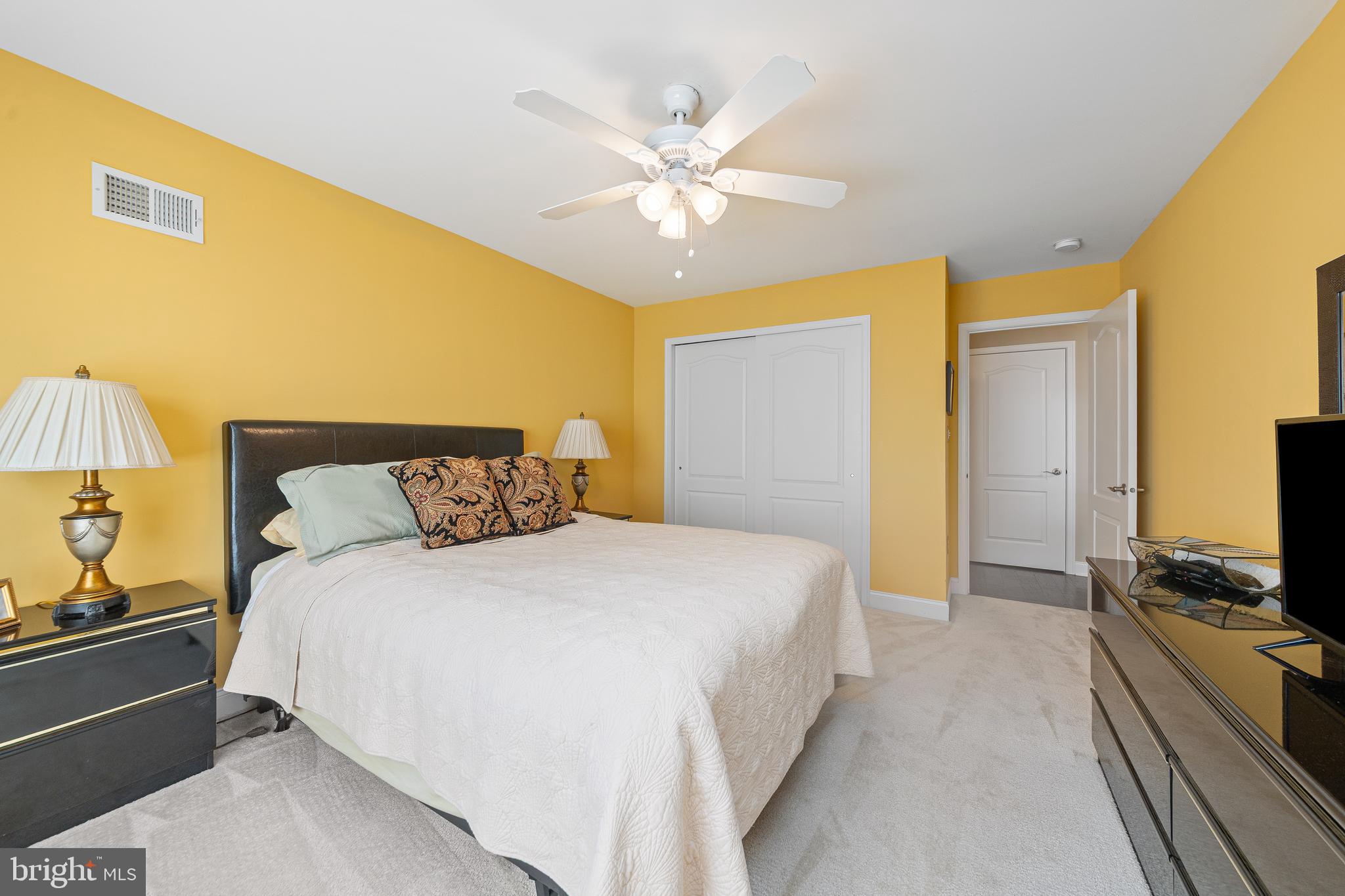 REGENCY AT YARDLEY - Residential