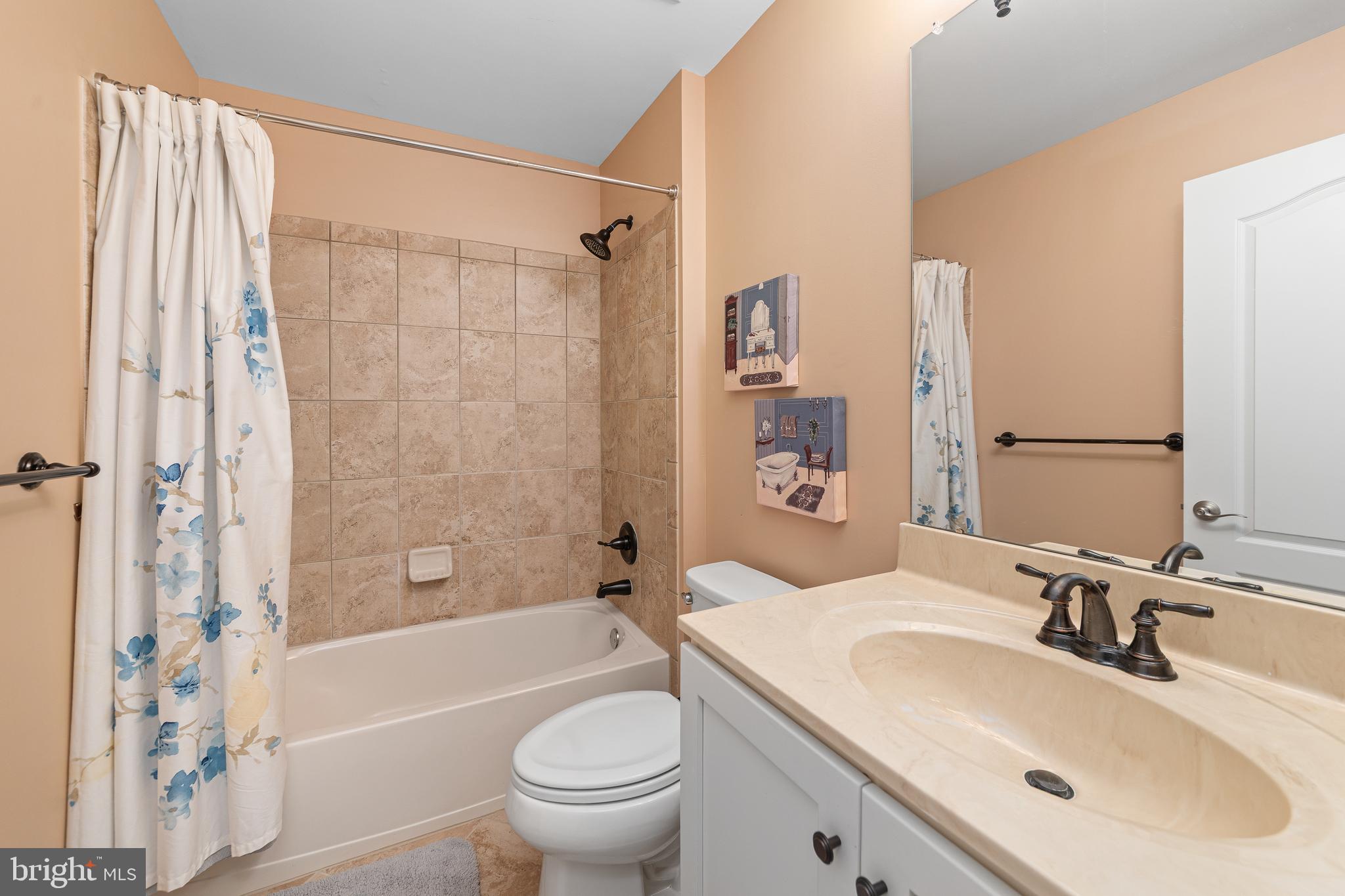 REGENCY AT YARDLEY - Residential