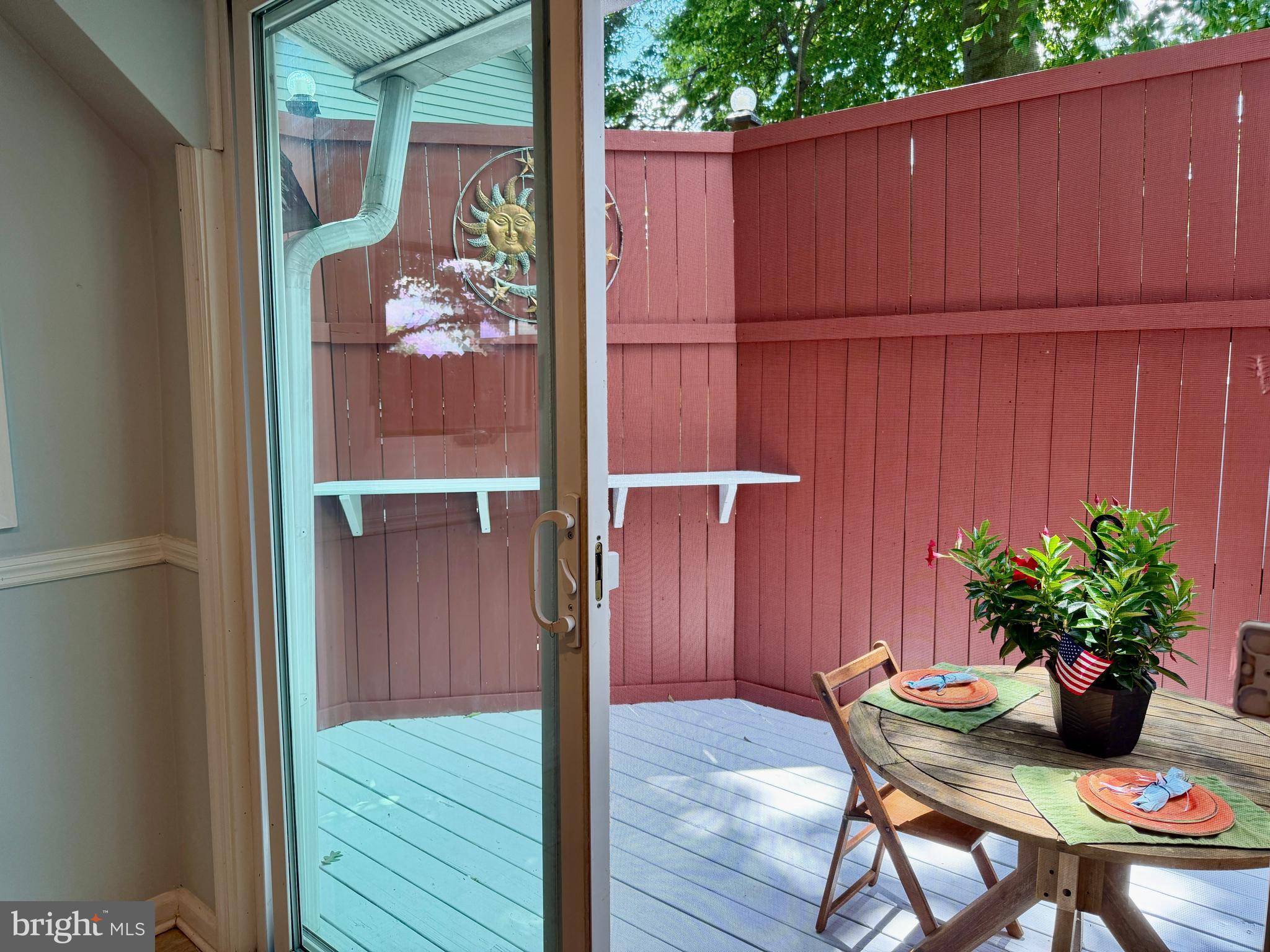 ARBOR LANE - Residential
