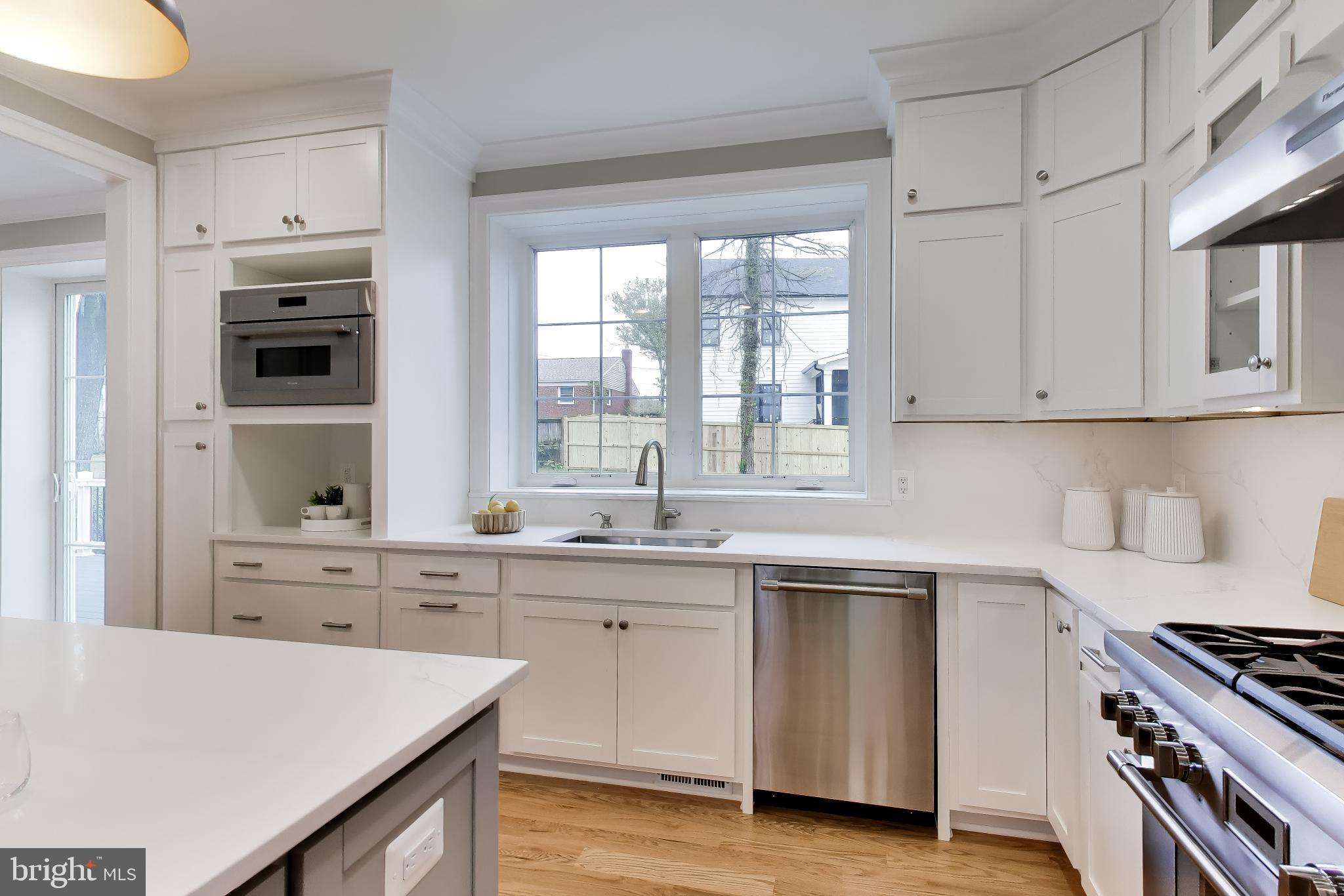 GEORGETOWN VILLAGE - Residential