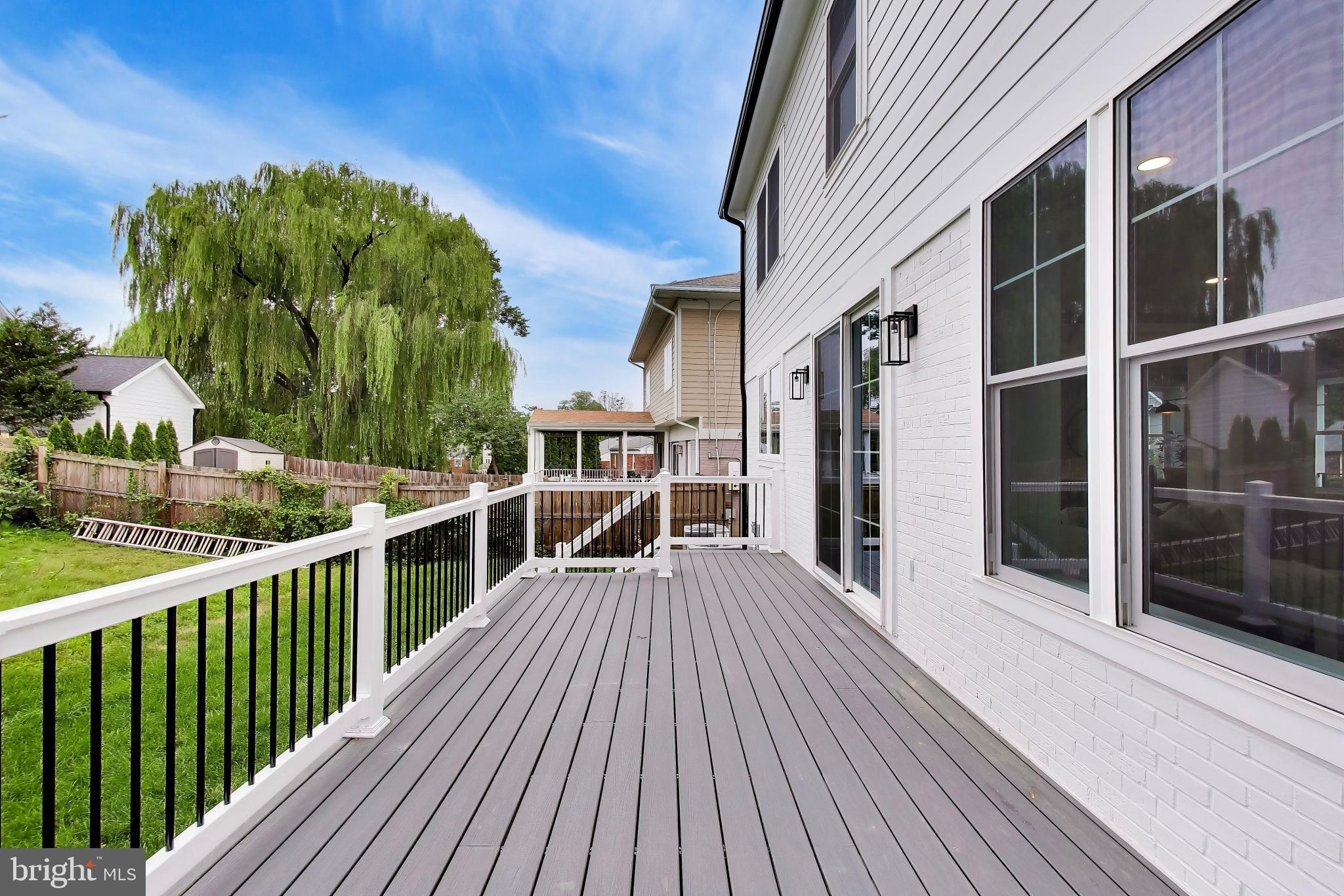 GEORGETOWN VILLAGE - Residential