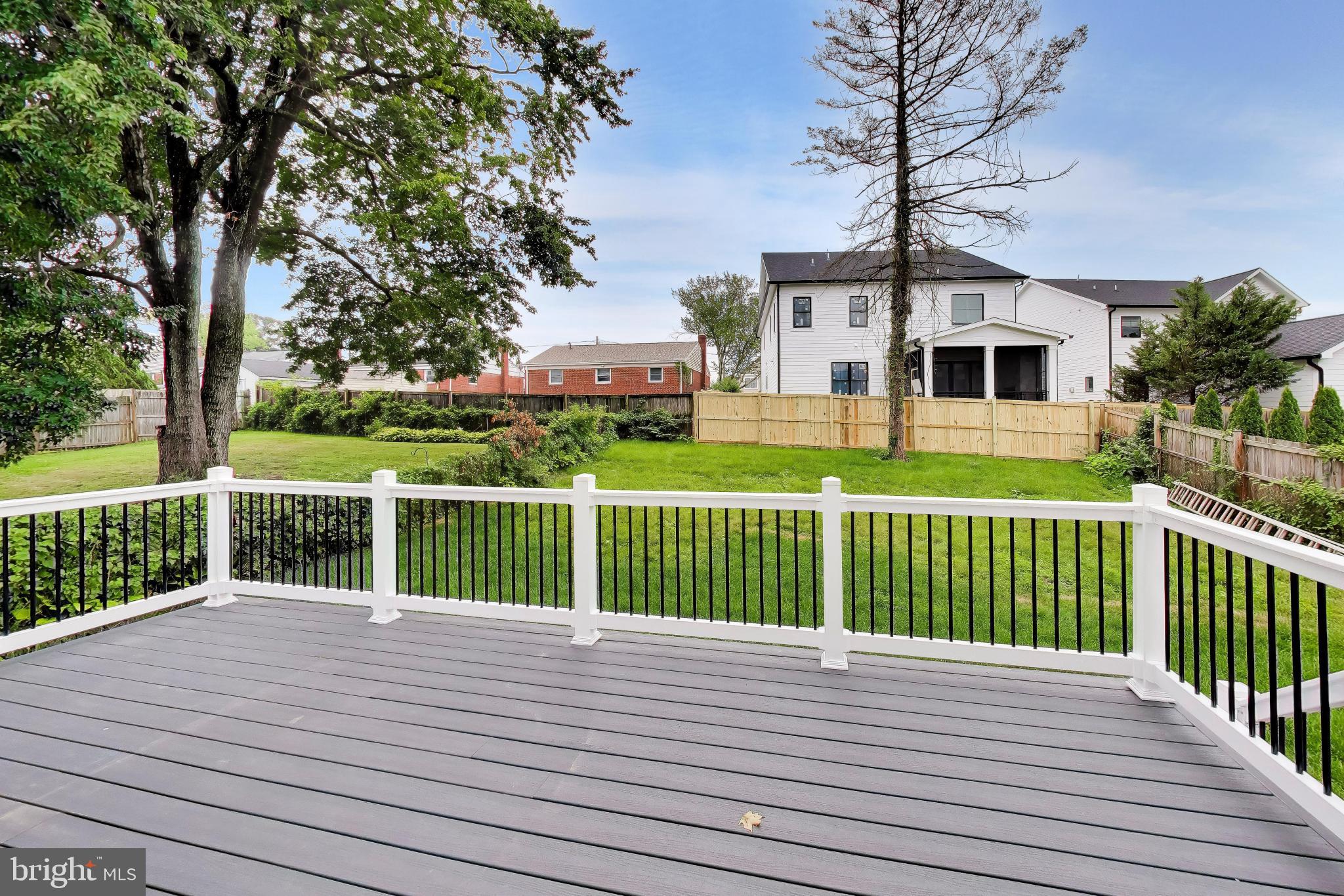 GEORGETOWN VILLAGE - Residential
