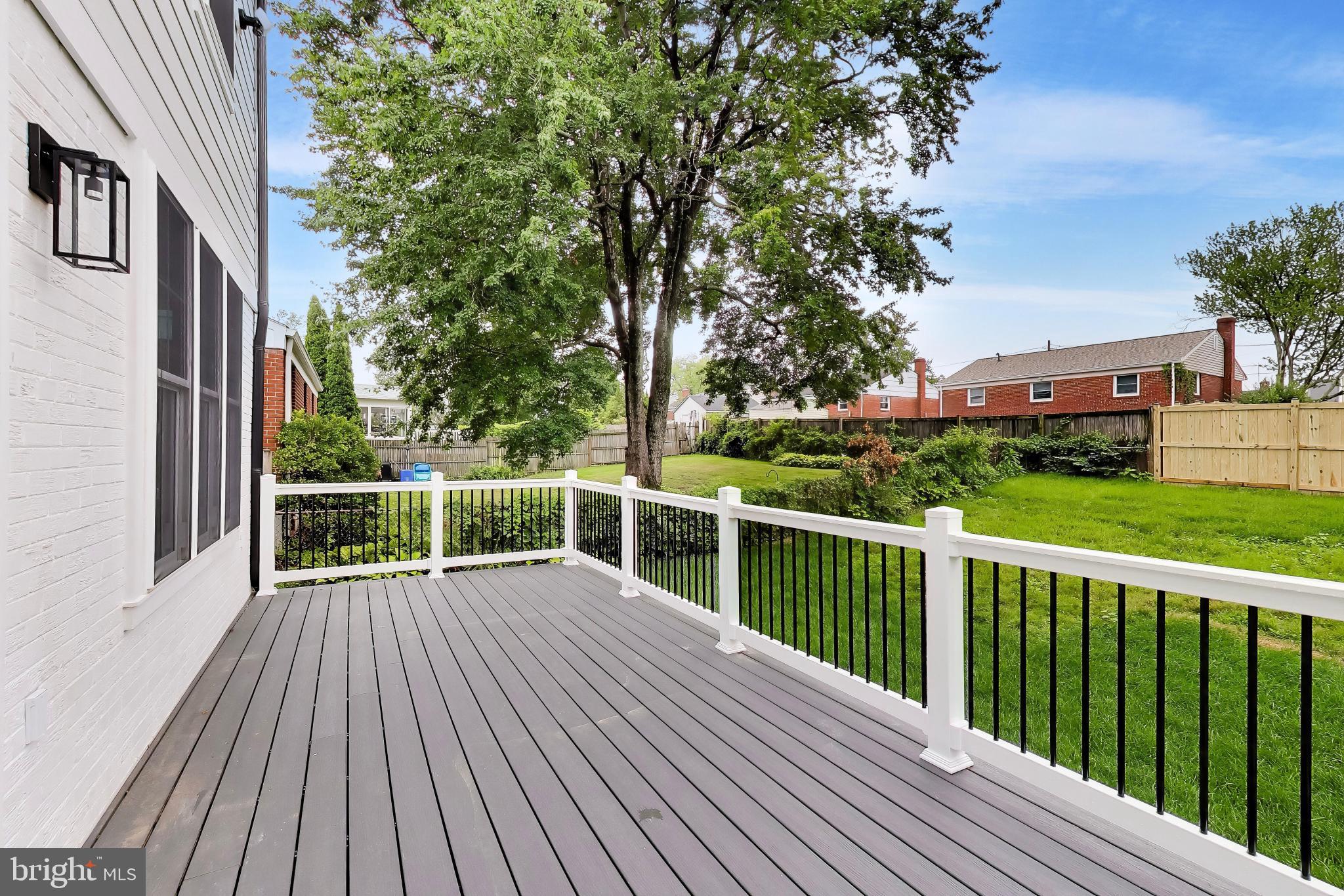 GEORGETOWN VILLAGE - Residential