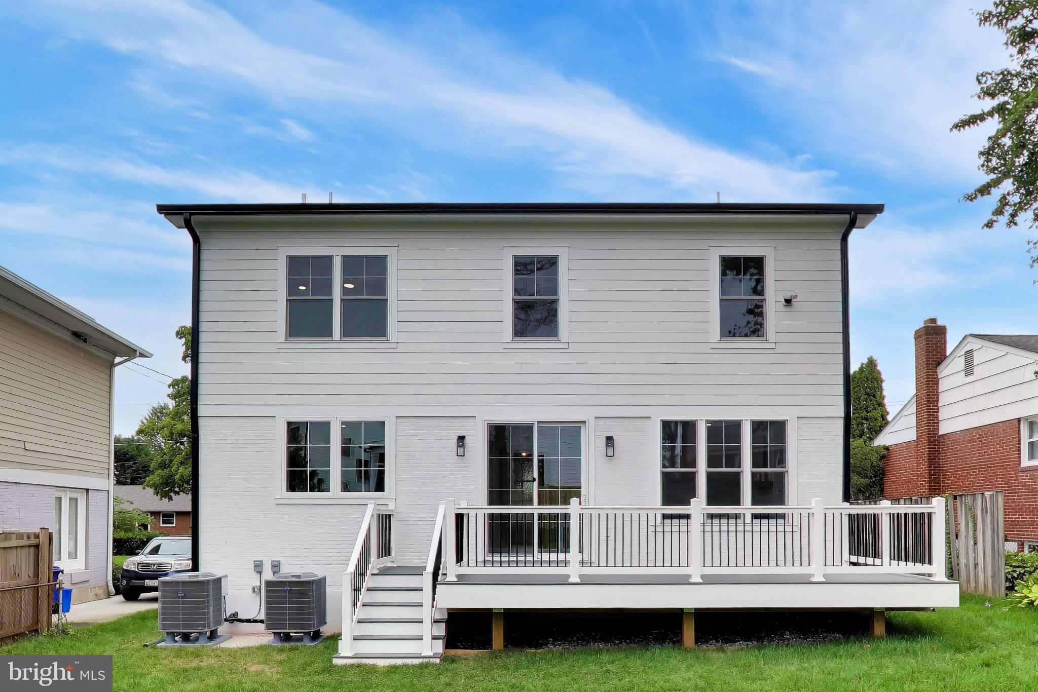 GEORGETOWN VILLAGE - Residential