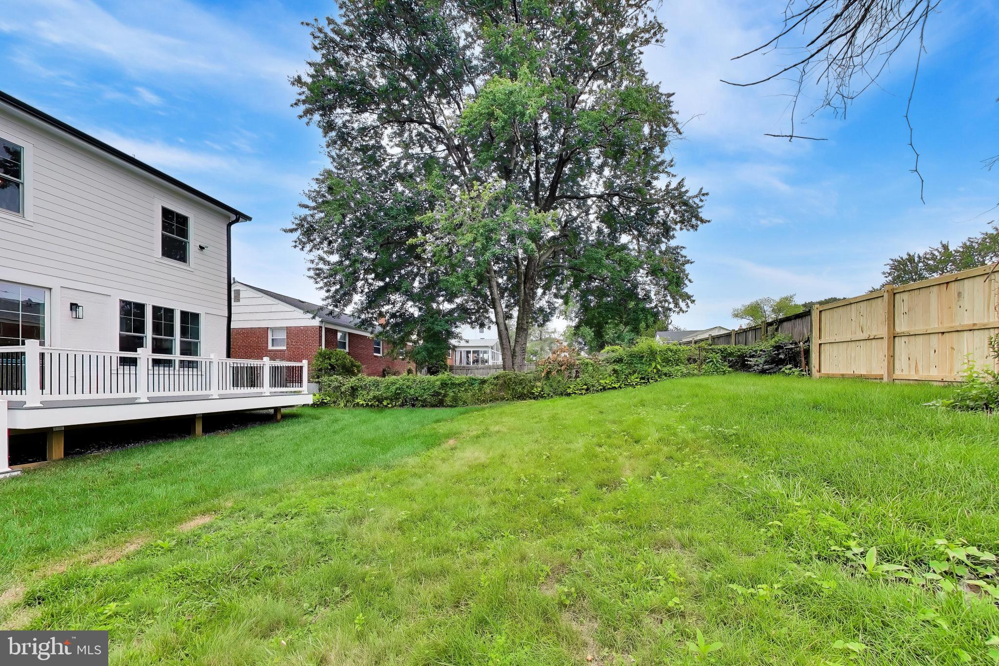 GEORGETOWN VILLAGE - Residential