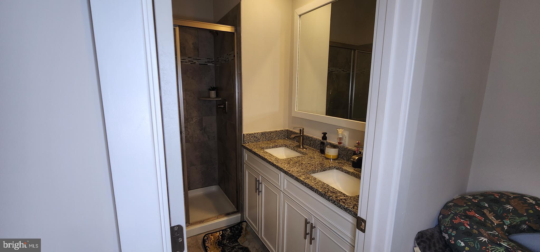 PATAPSCO GLEN - Residential Lease