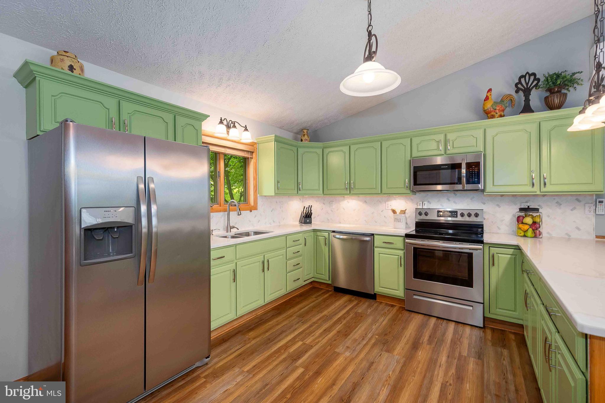 MONTE VISTA HEIGHTS - Residential