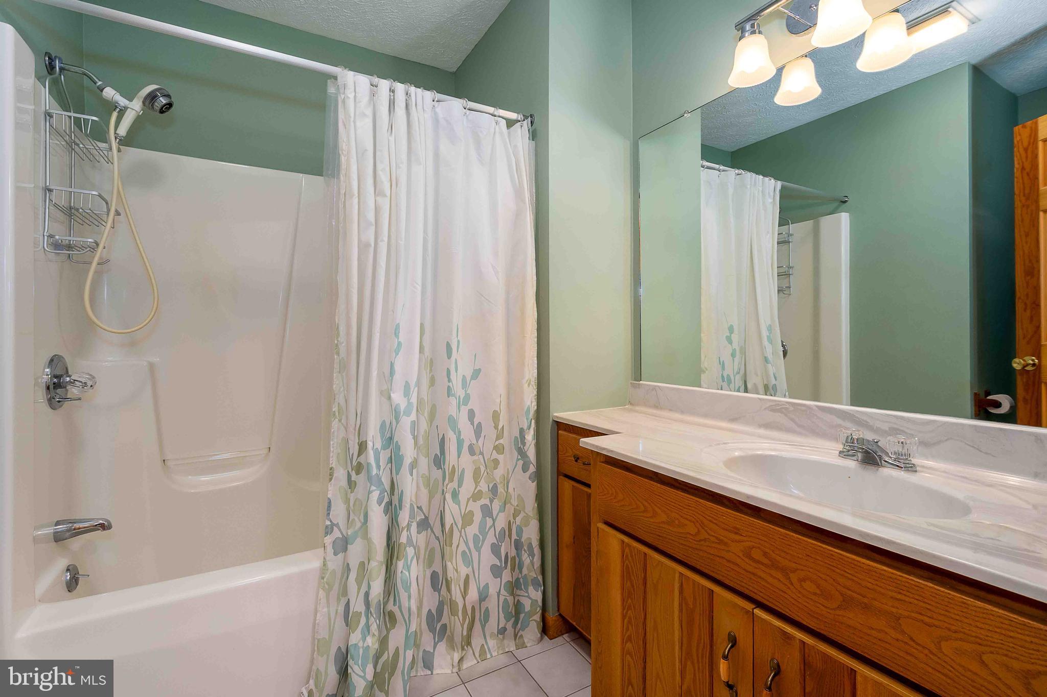 MONTE VISTA HEIGHTS - Residential