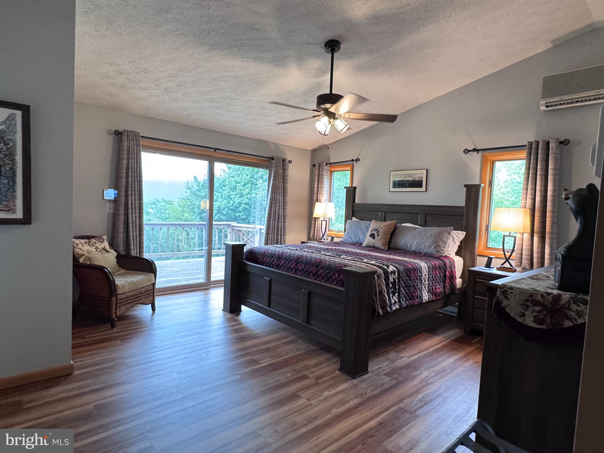 MONTE VISTA HEIGHTS - Residential
