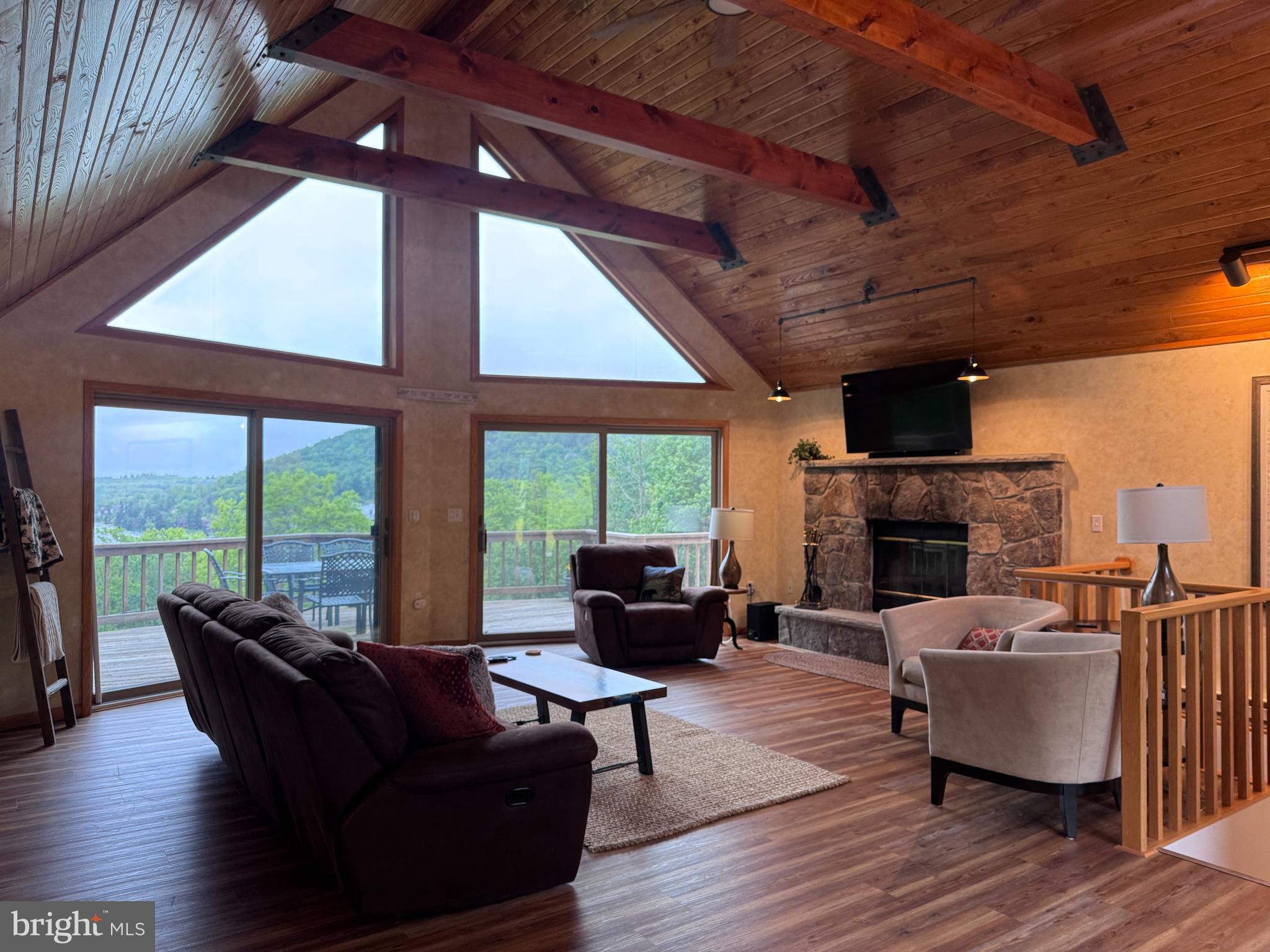 MONTE VISTA HEIGHTS - Residential