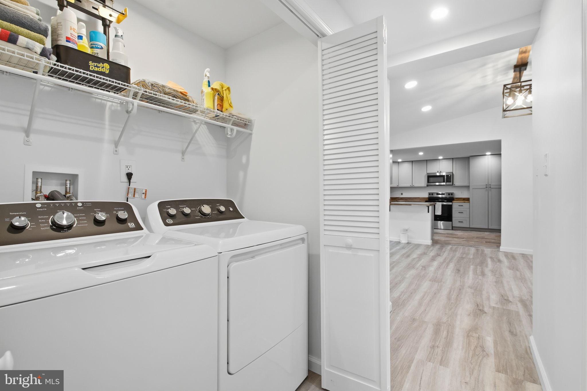 CABIN POINT / GLEBE HARBOR - Residential