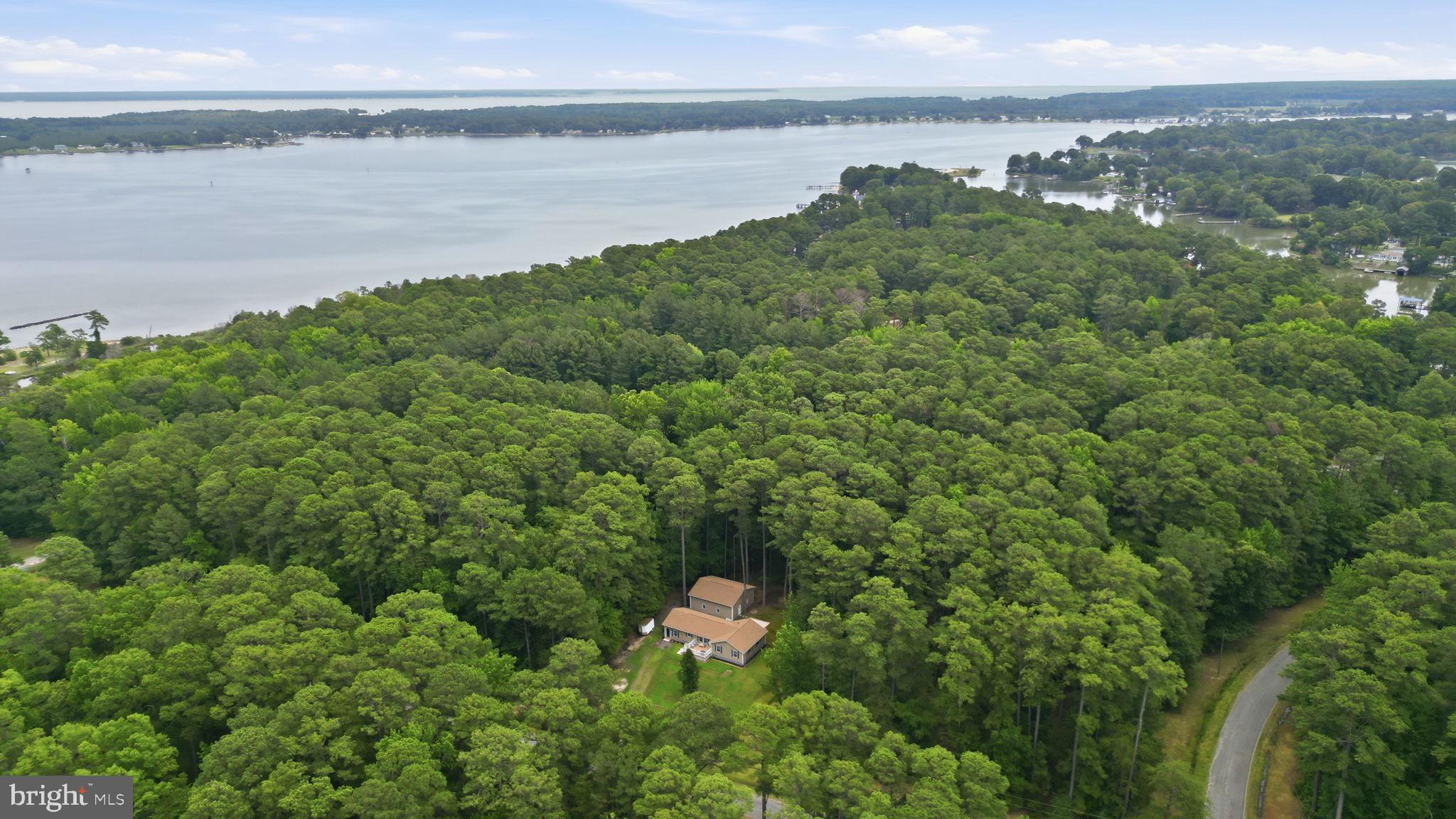 CABIN POINT / GLEBE HARBOR - Residential