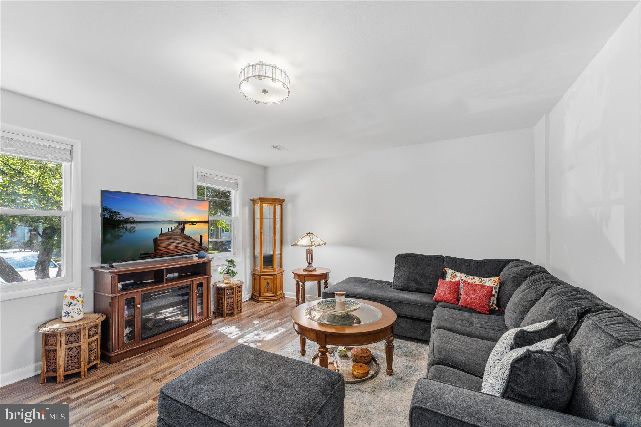 BREEZEWOOD FOREST EAST - Residential