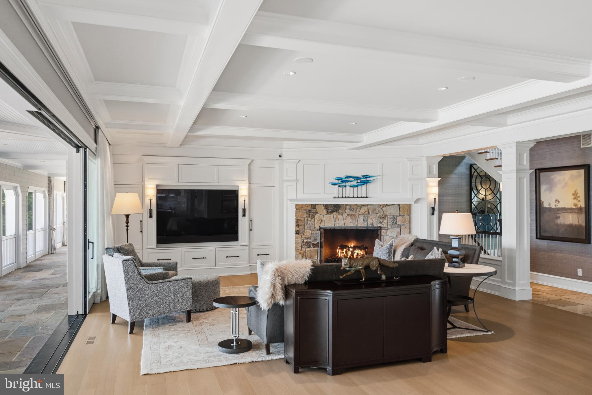 MAIDSTONE FARM - Residential