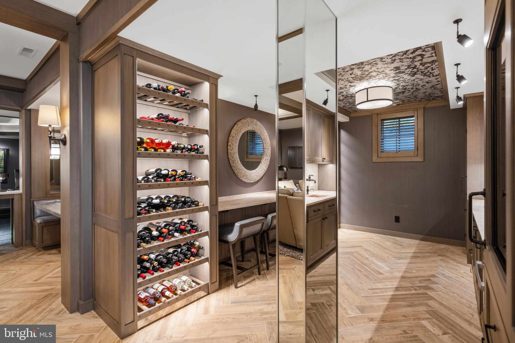 MAIDSTONE FARM - Residential