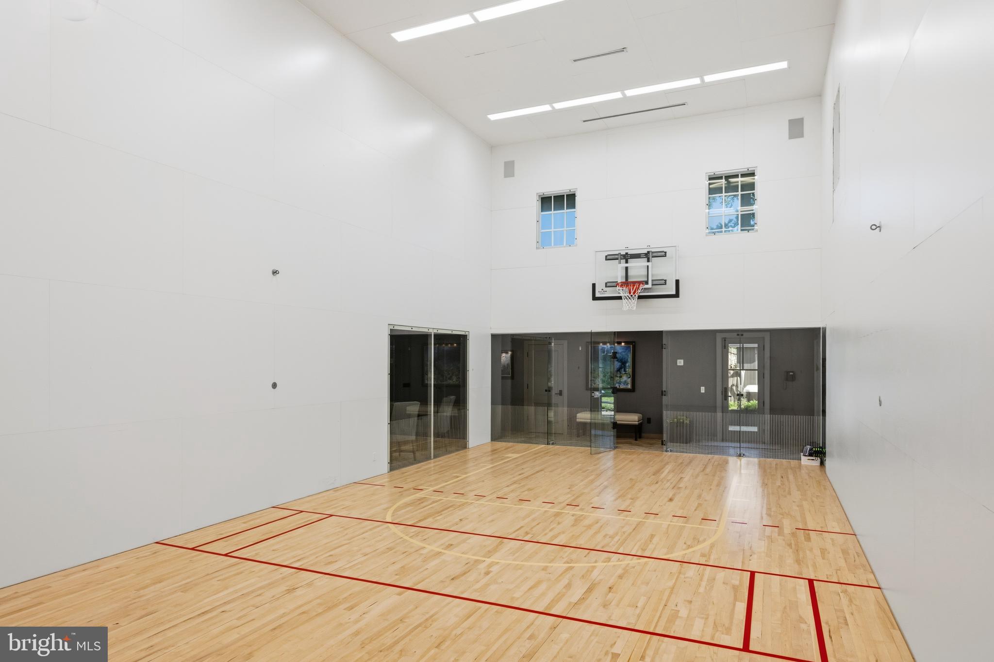 MAIDSTONE FARM - Residential