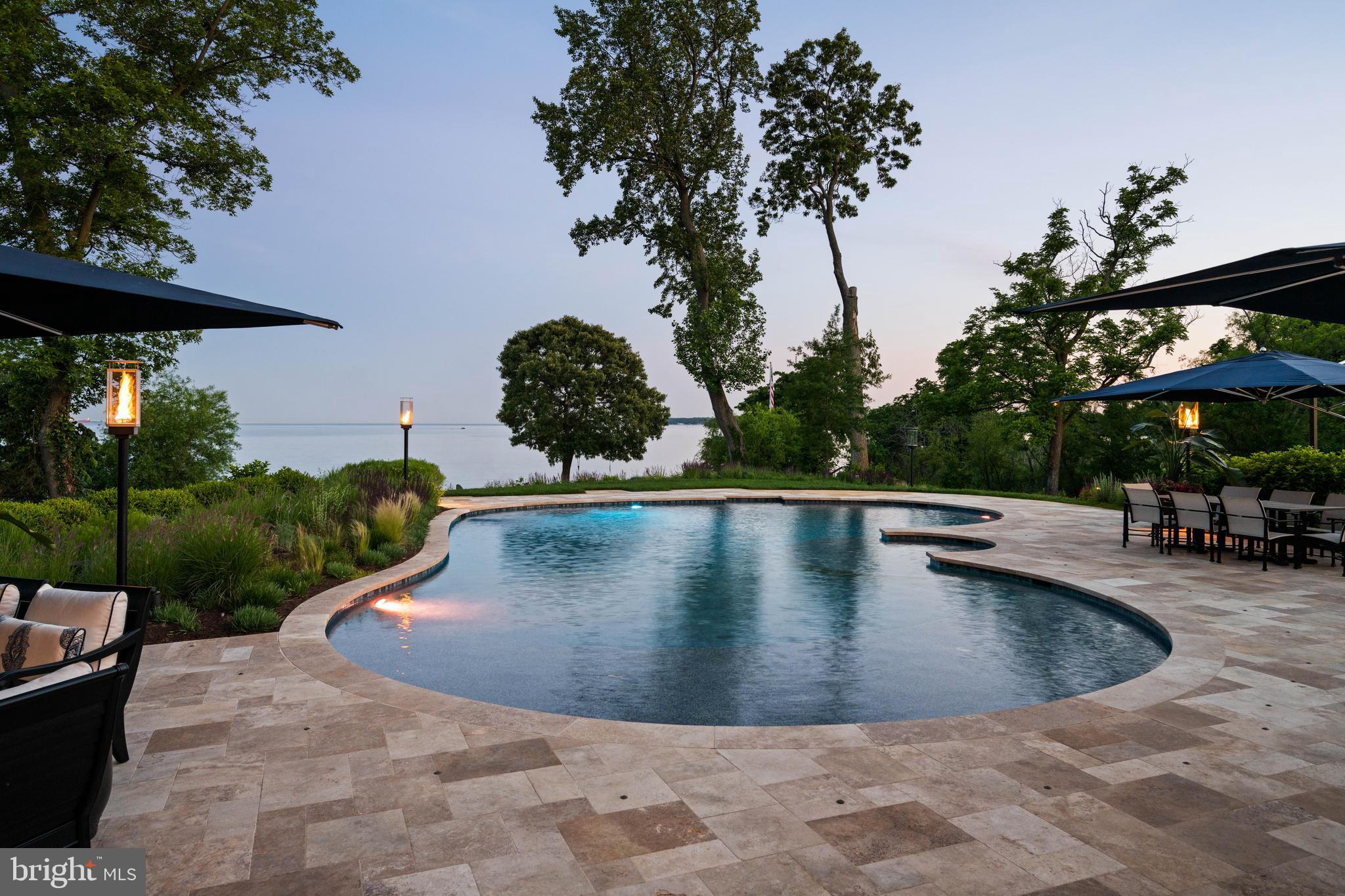 MAIDSTONE FARM - Residential