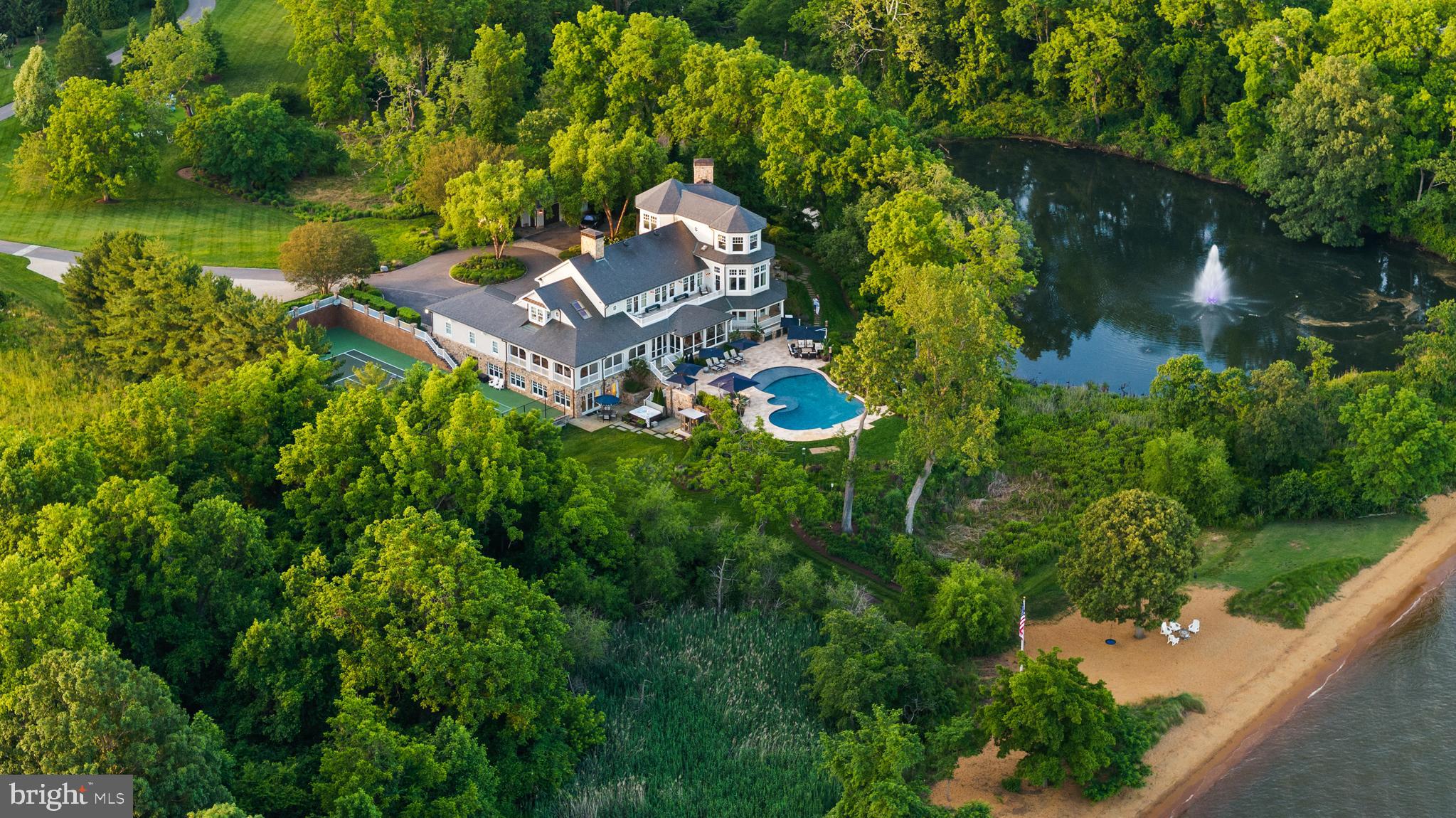 MAIDSTONE FARM - Residential