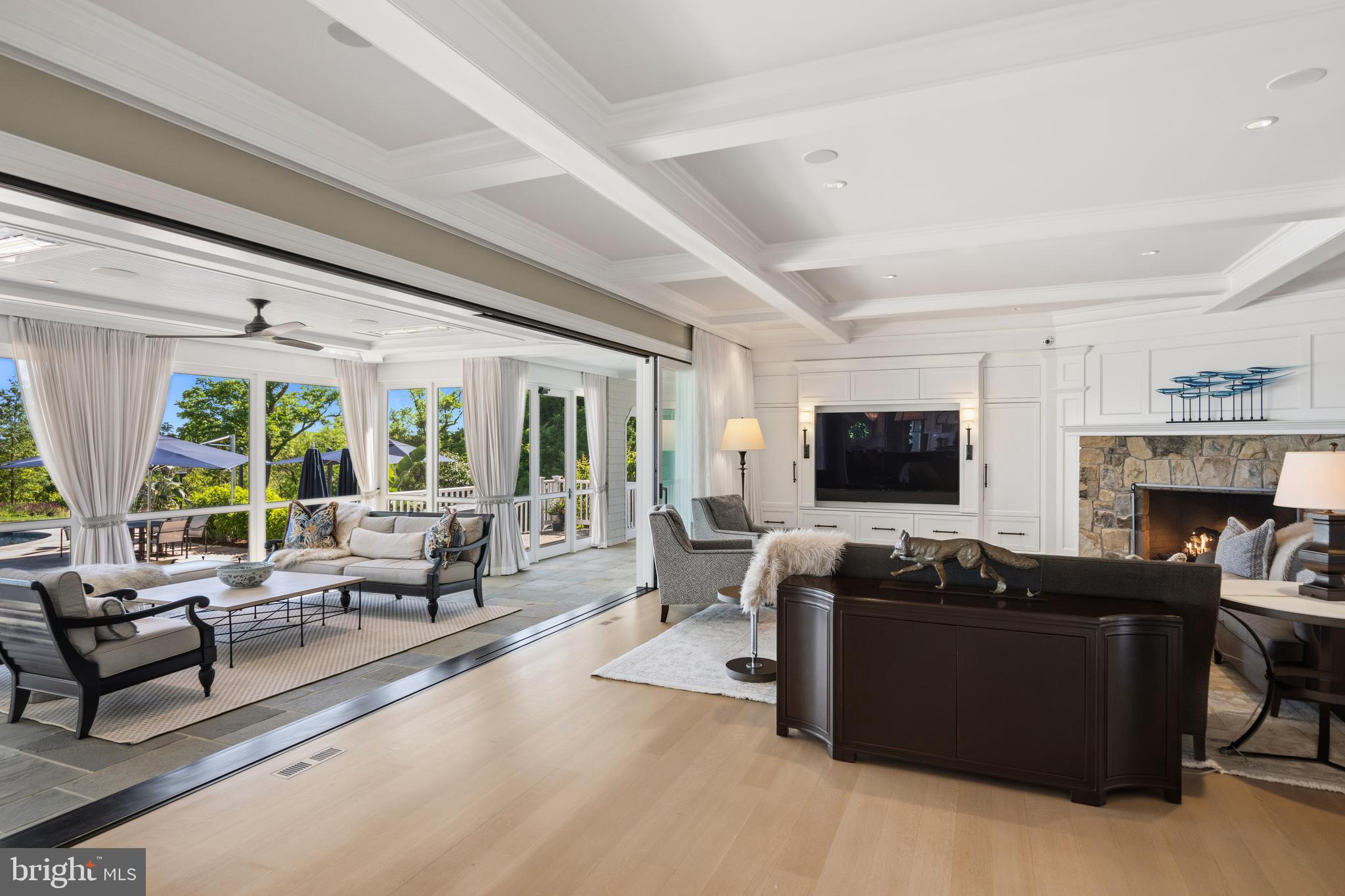 MAIDSTONE FARM - Residential