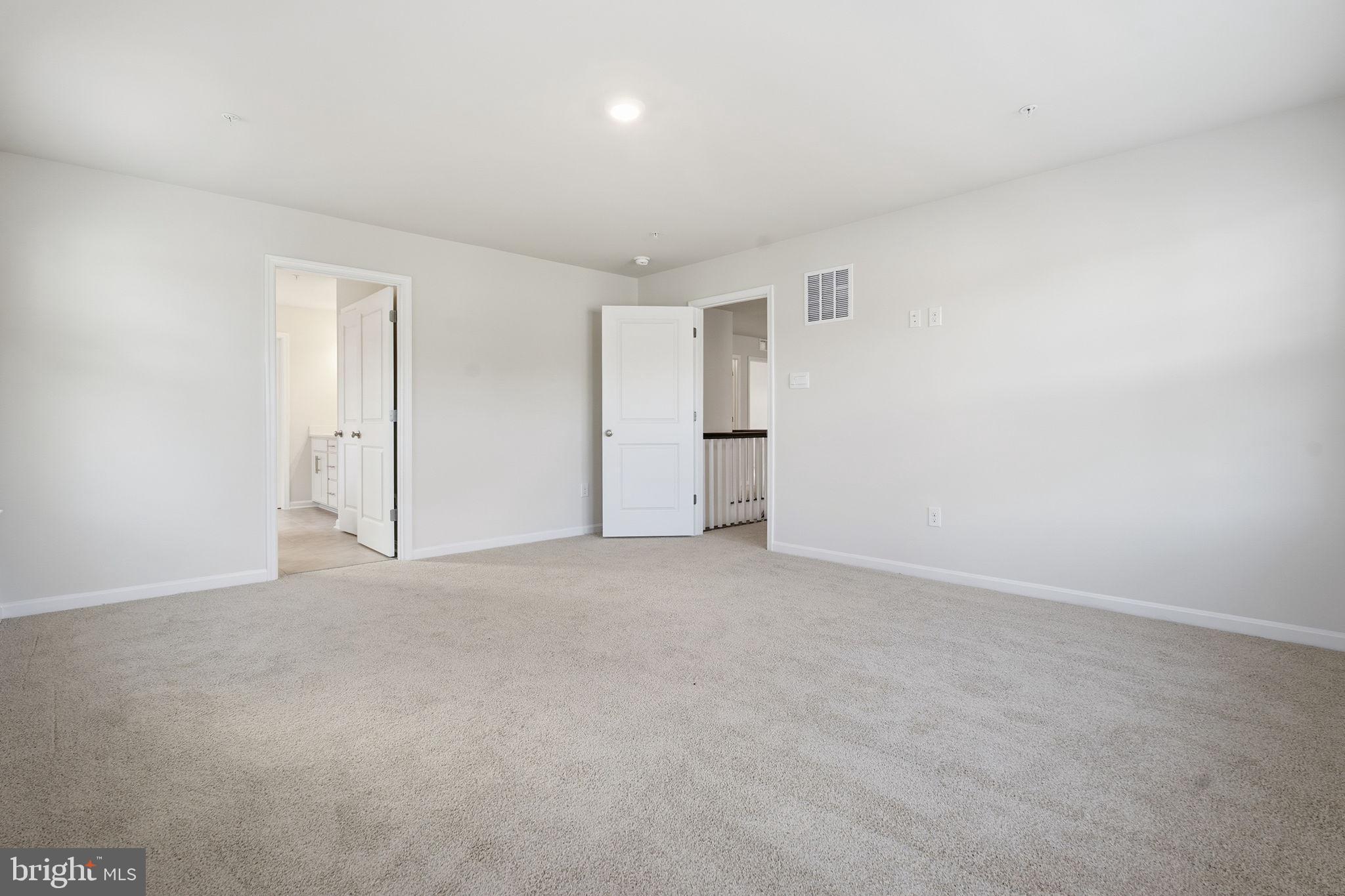 CREEKSIDE ESTATES - Residential