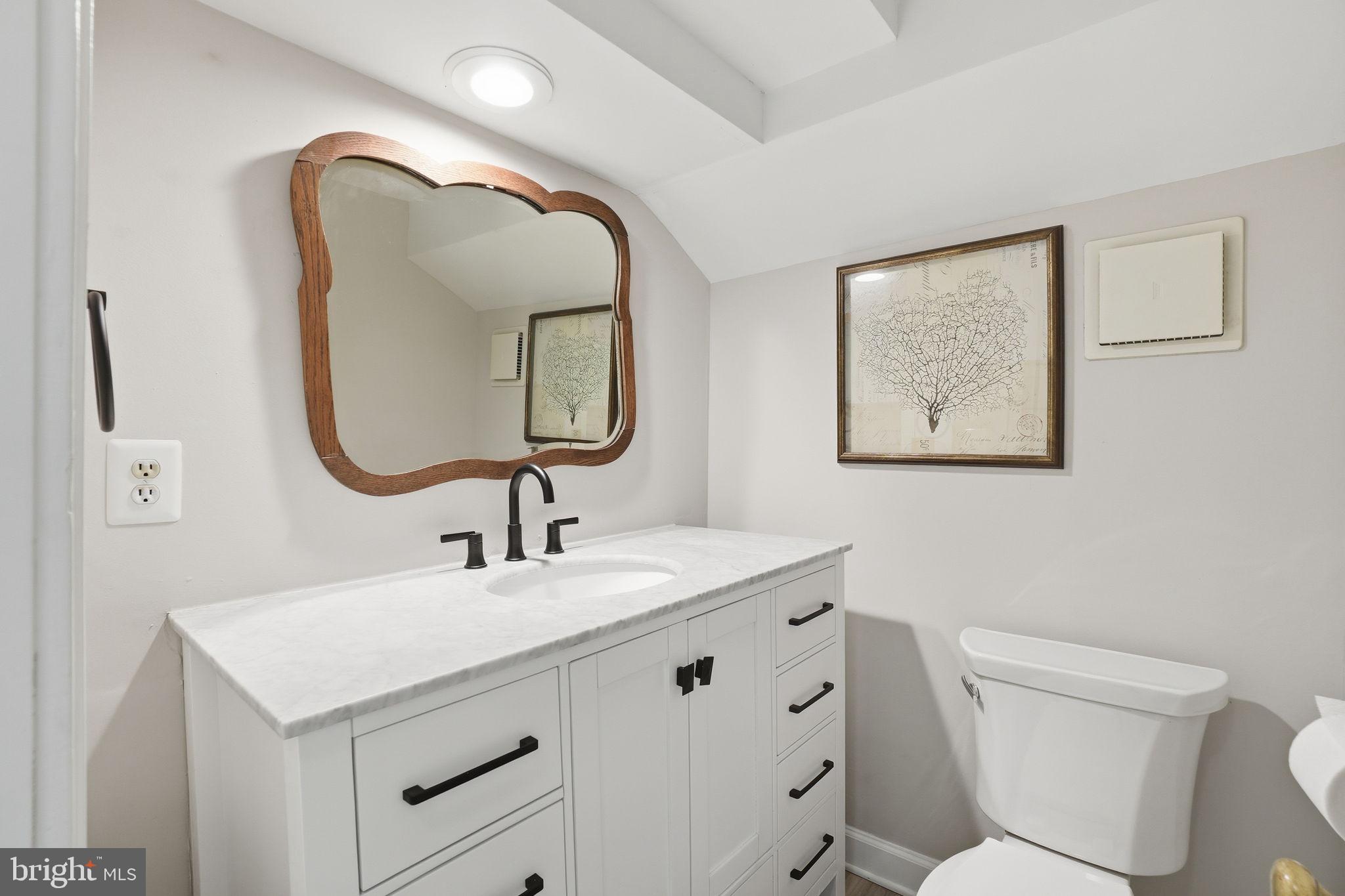 ARLINGTON RIDGE - Residential