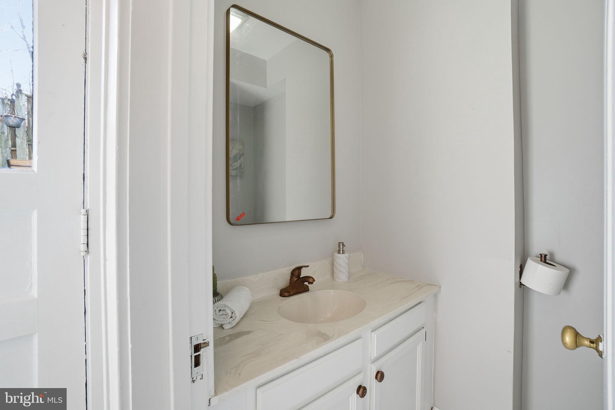 ARLINGTON RIDGE - Residential