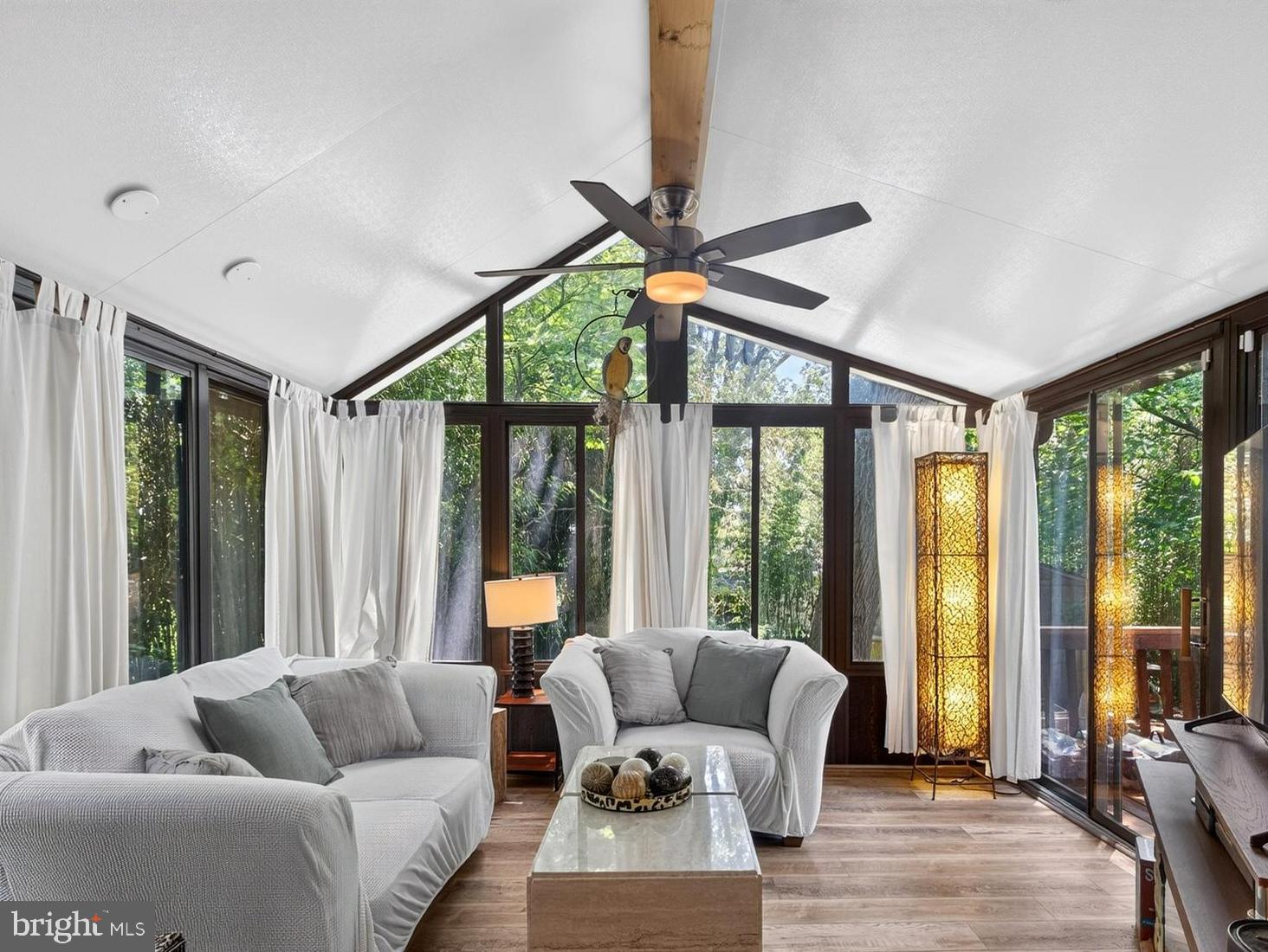 CAPE ST CLAIRE - Residential