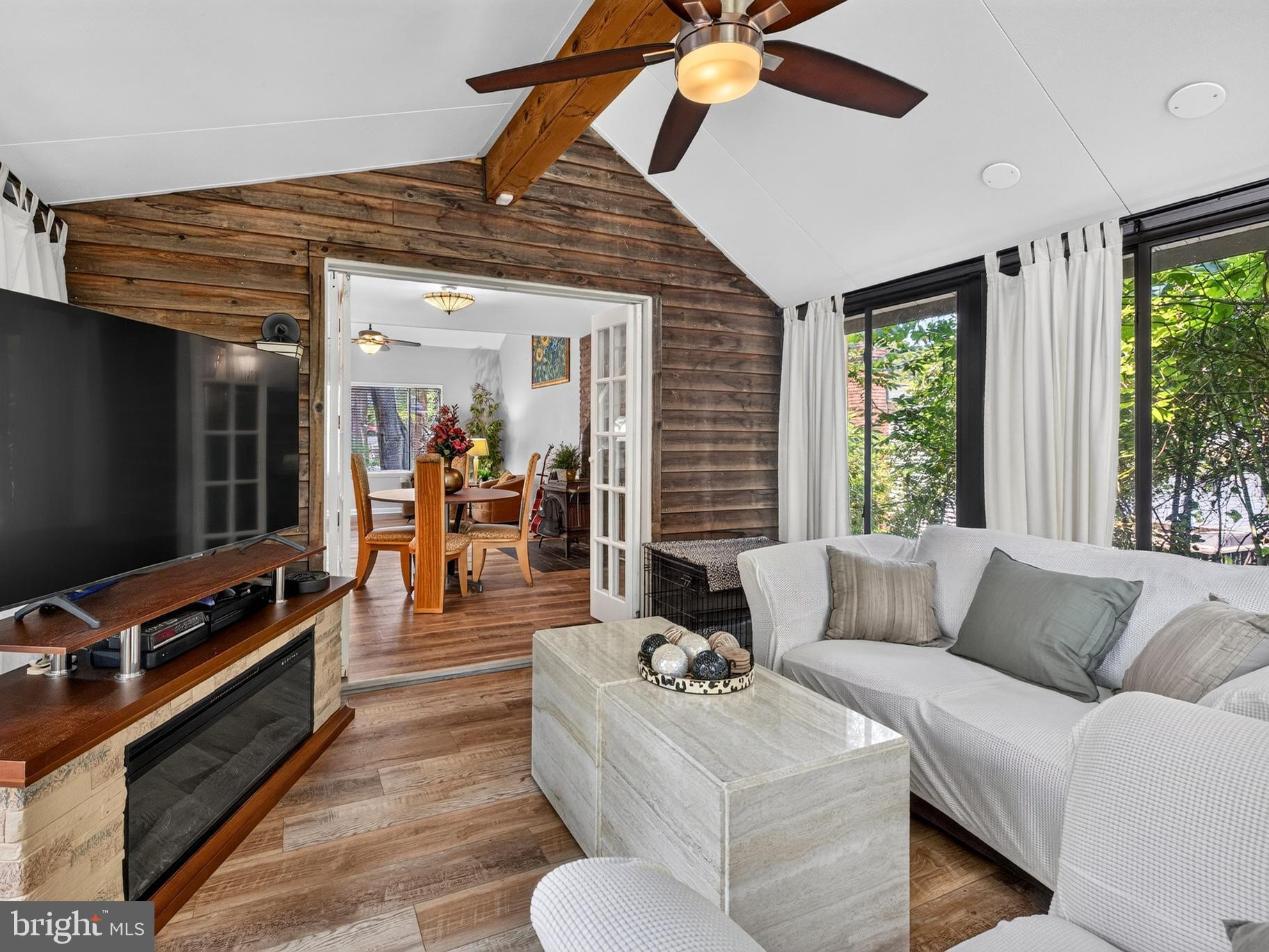 CAPE ST CLAIRE - Residential