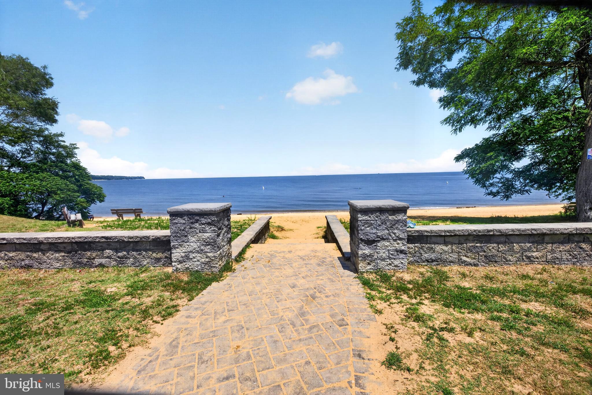 CAPE ST CLAIRE - Residential