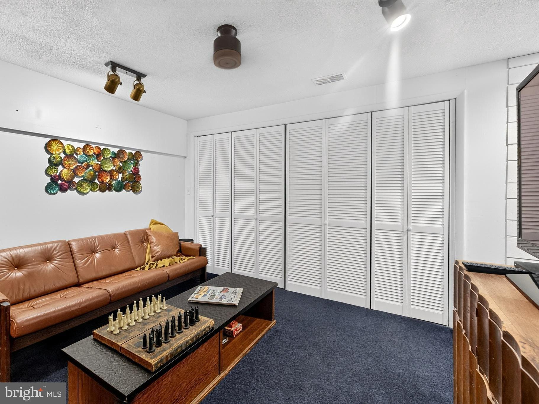 CAPE ST CLAIRE - Residential