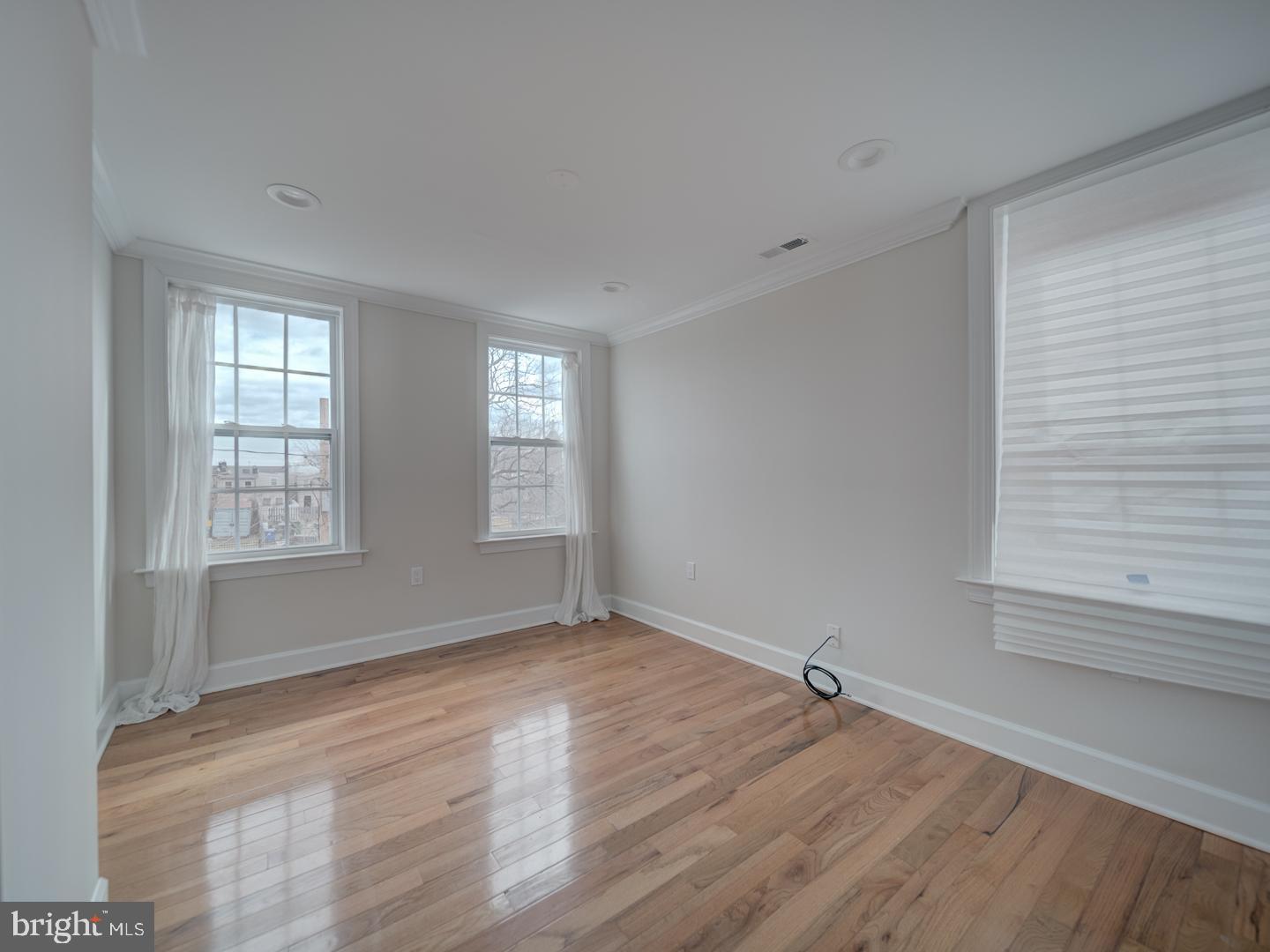 MCELDERRY PARK - Residential