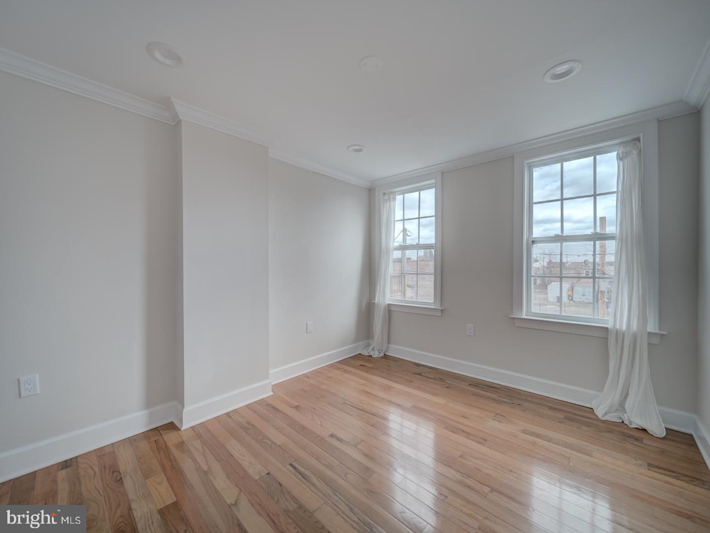 MCELDERRY PARK - Residential