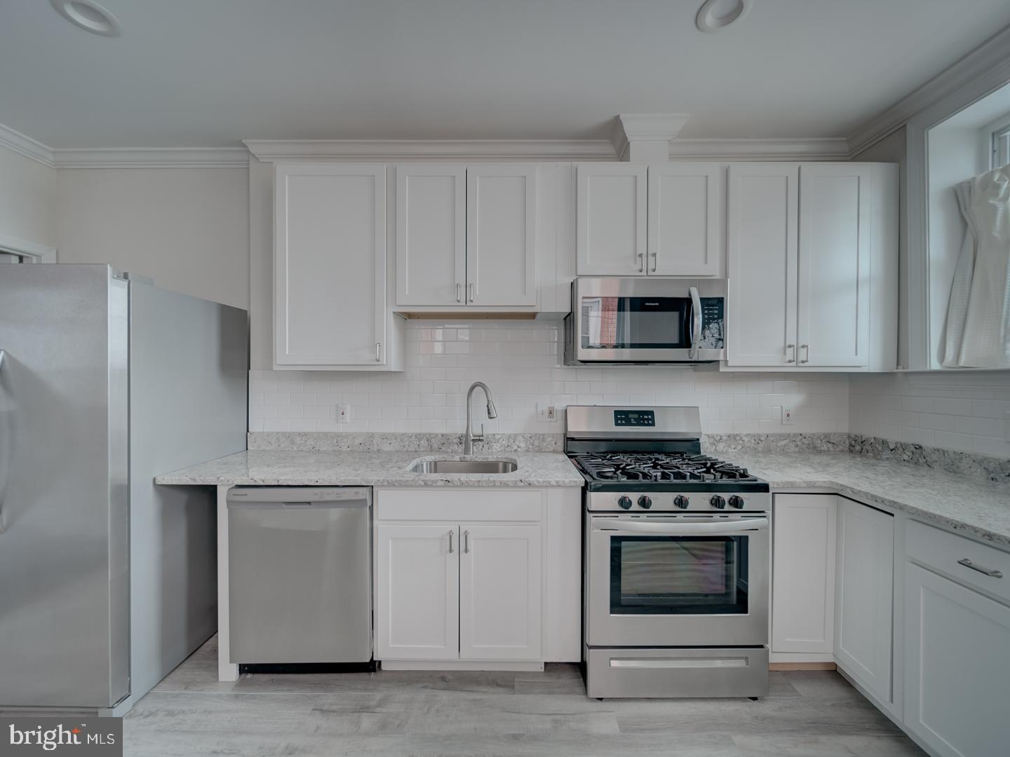 MCELDERRY PARK - Residential