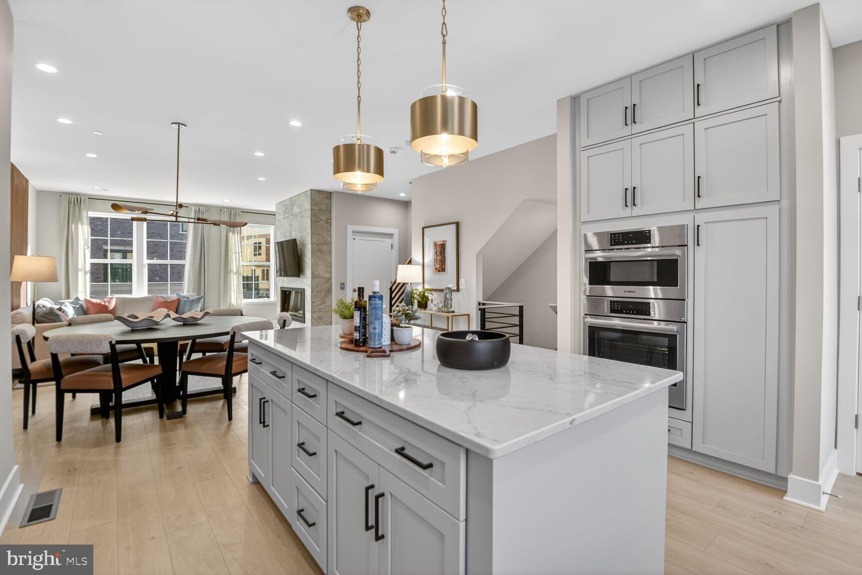 STRATHMORE VIEW - Residential