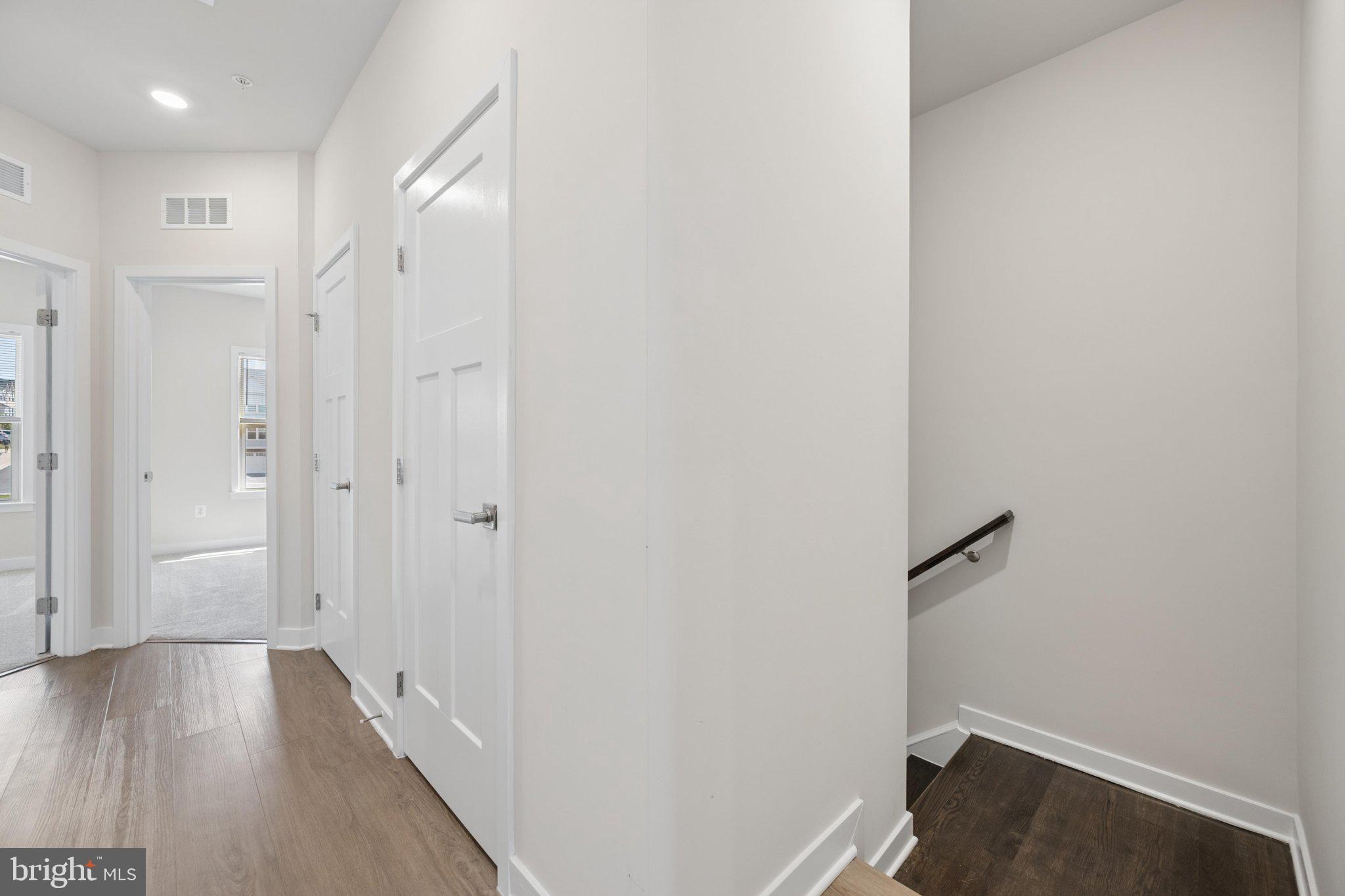 LAKE LINGANORE OAKDALE - Residential