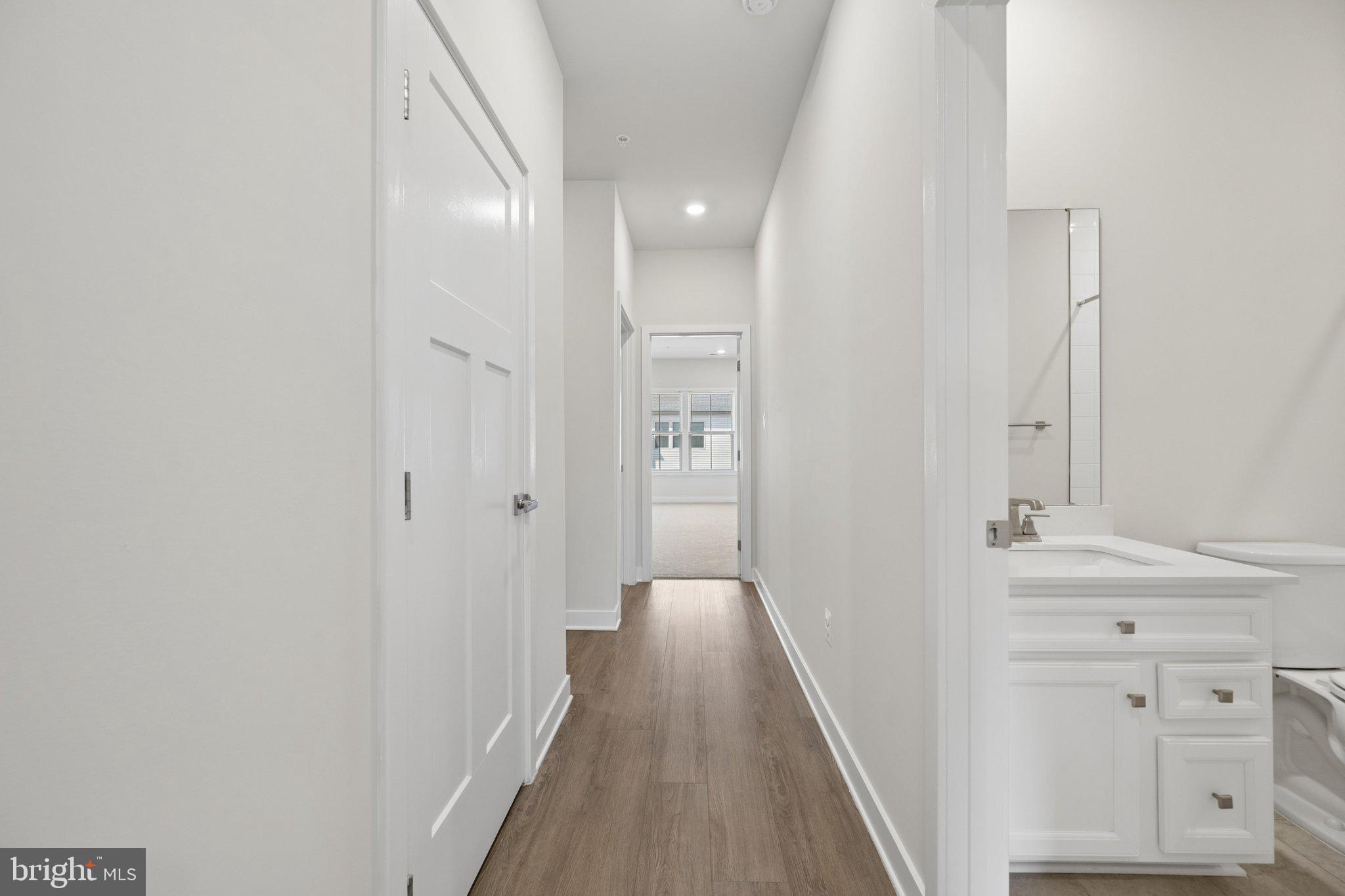 LAKE LINGANORE OAKDALE - Residential