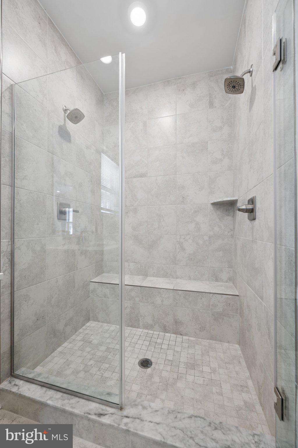 LAKE LINGANORE OAKDALE - Residential