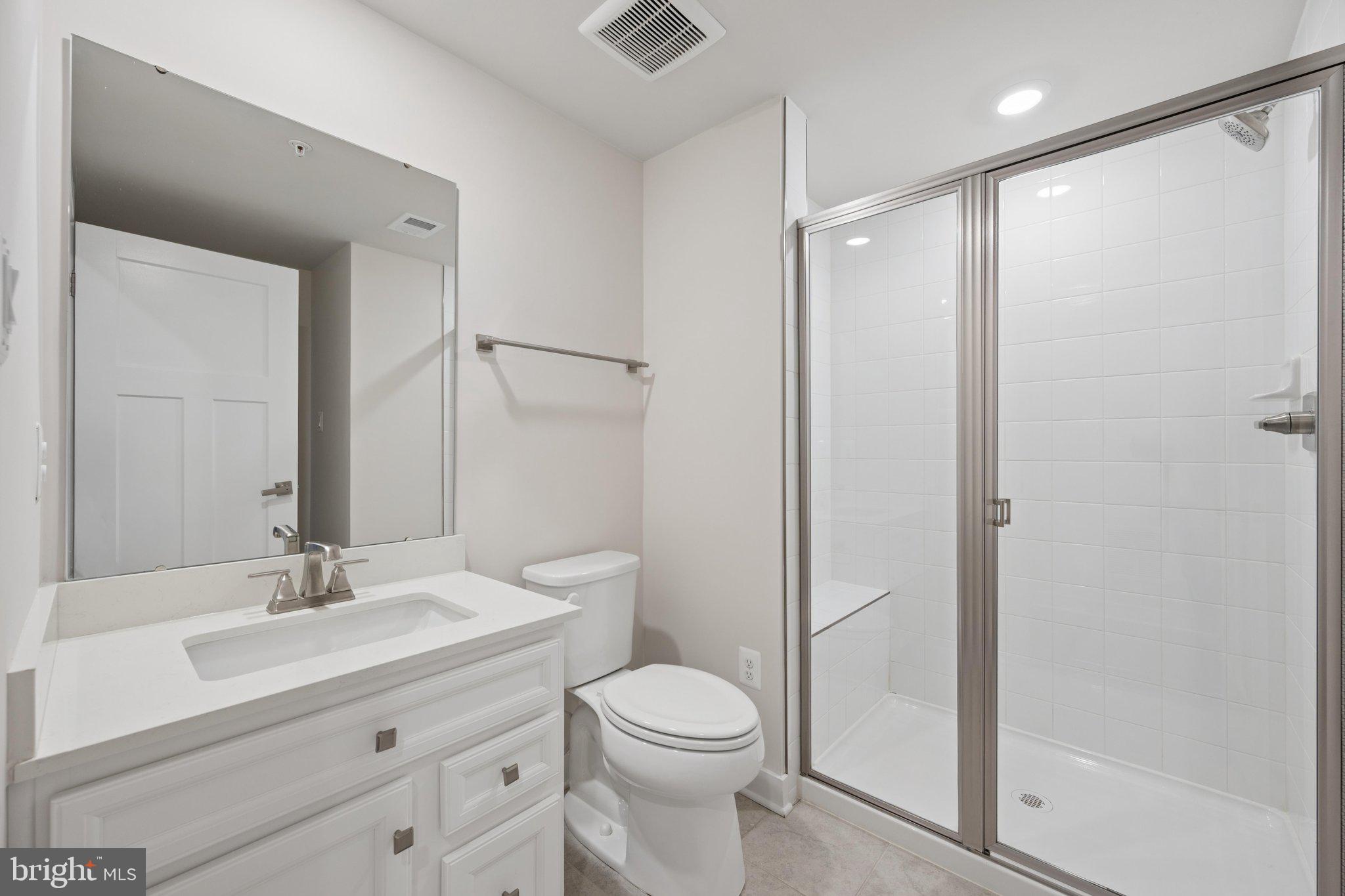 LAKE LINGANORE OAKDALE - Residential
