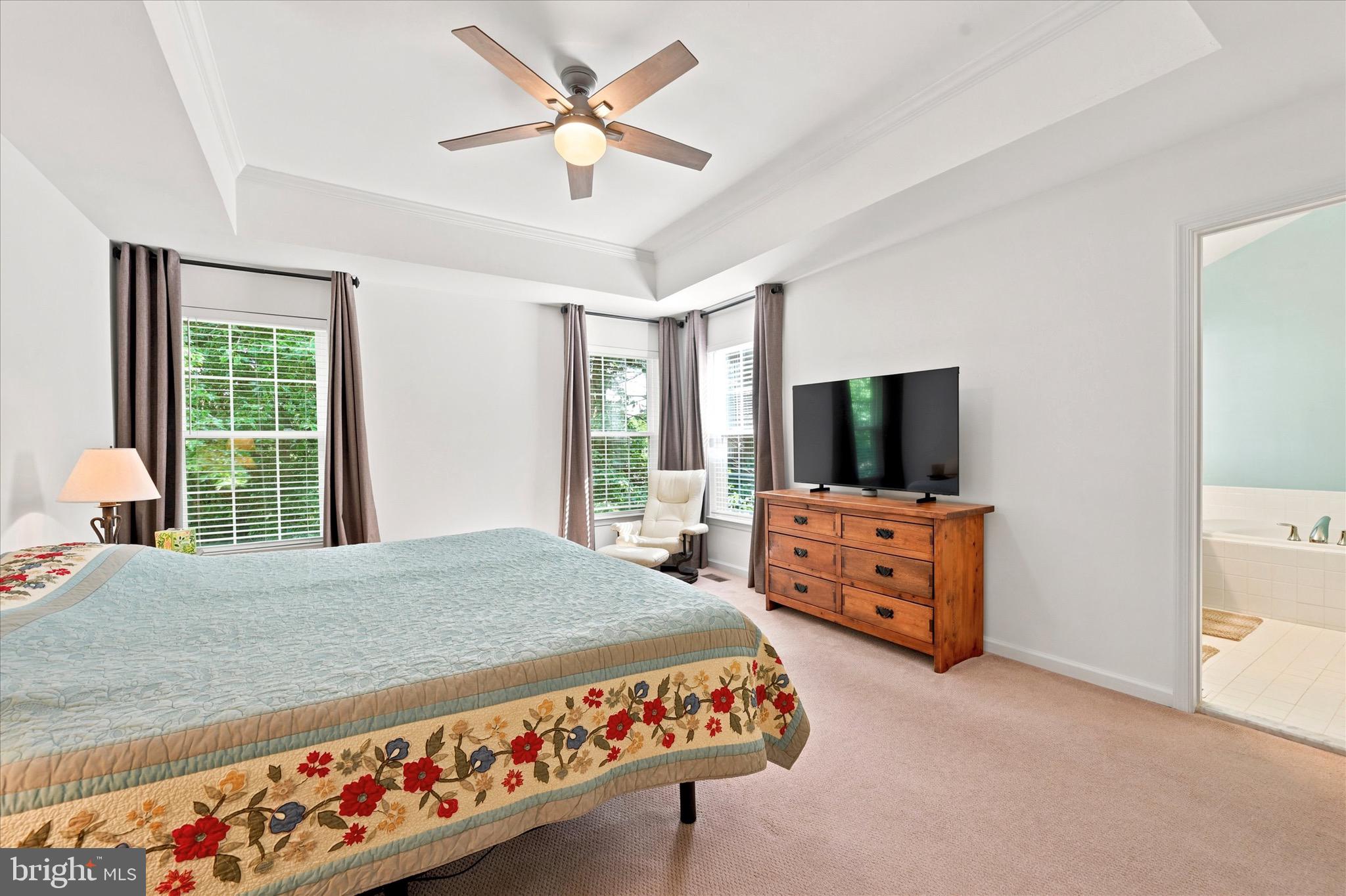 SCHOOLHOUSE LANE - Residential