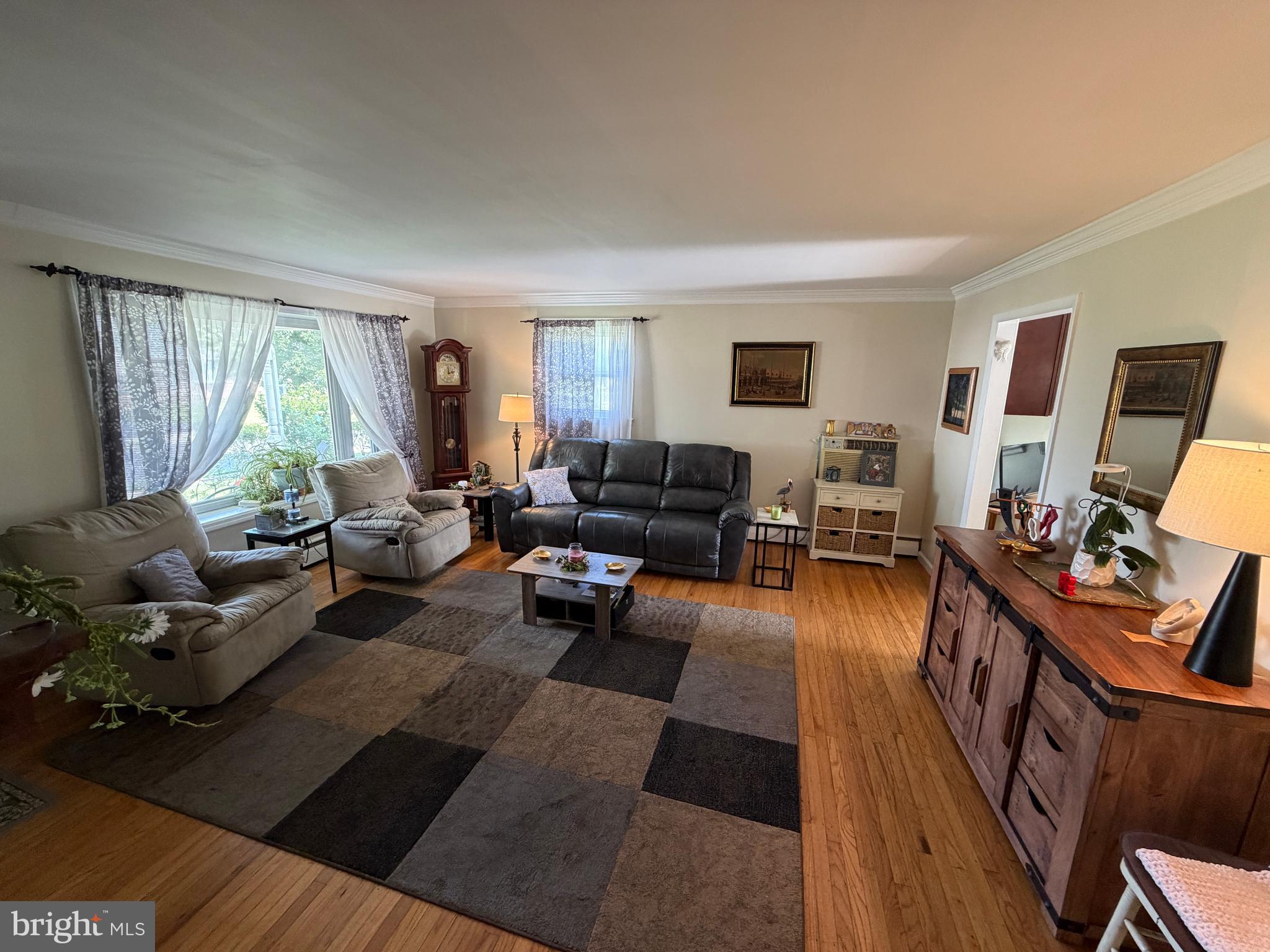 WILLOW MANOR - Residential