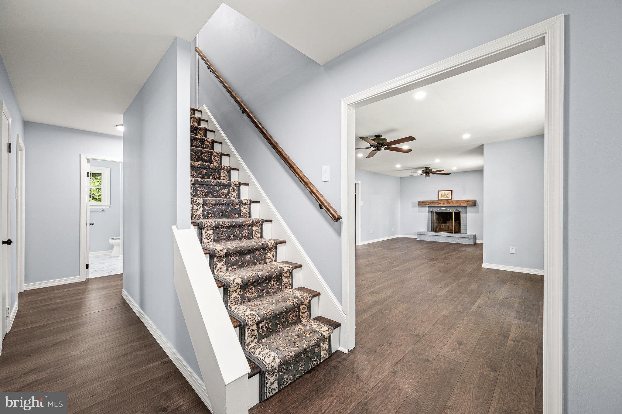 SUMMIT RIDGE - Residential