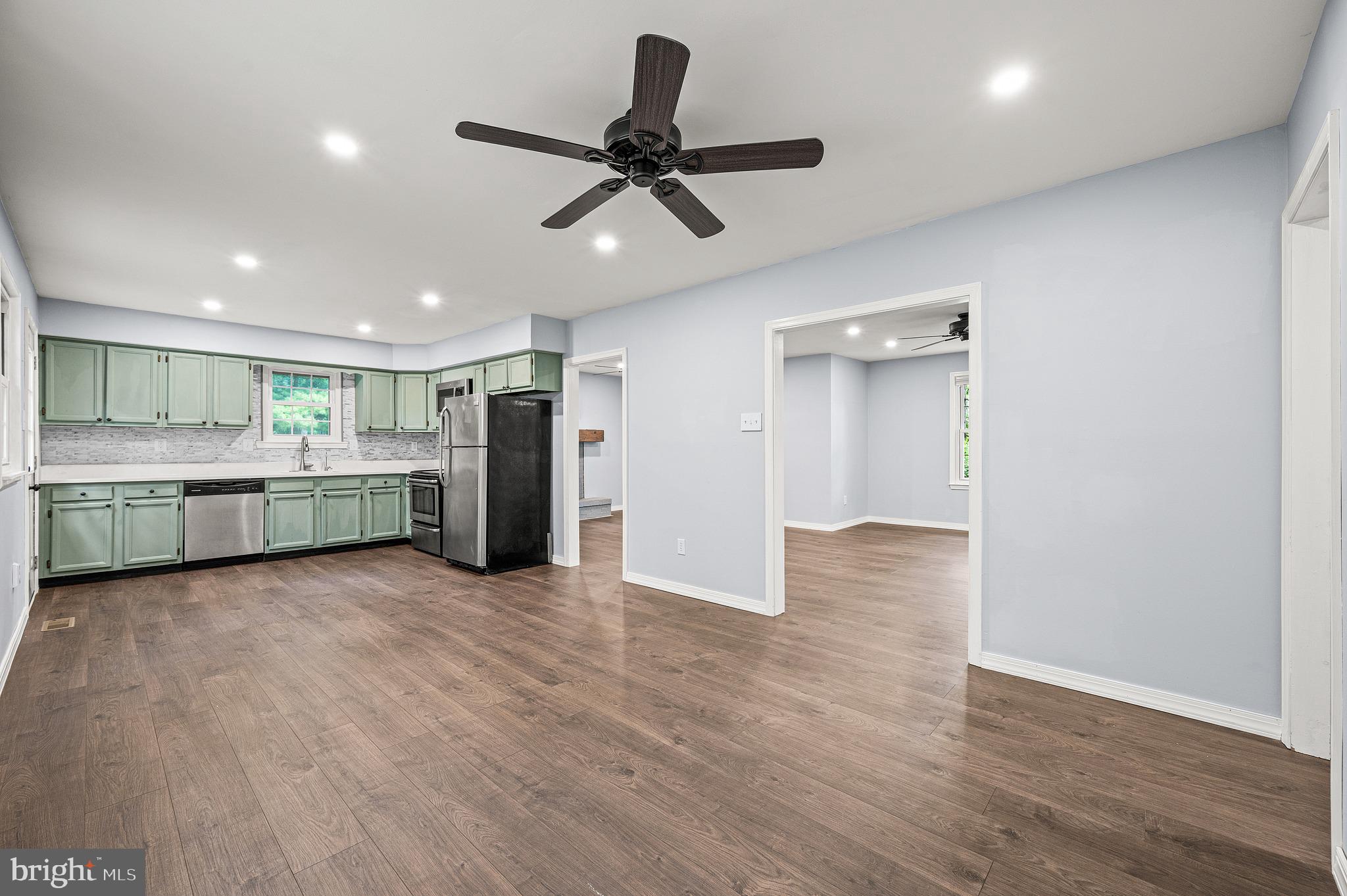 SUMMIT RIDGE - Residential
