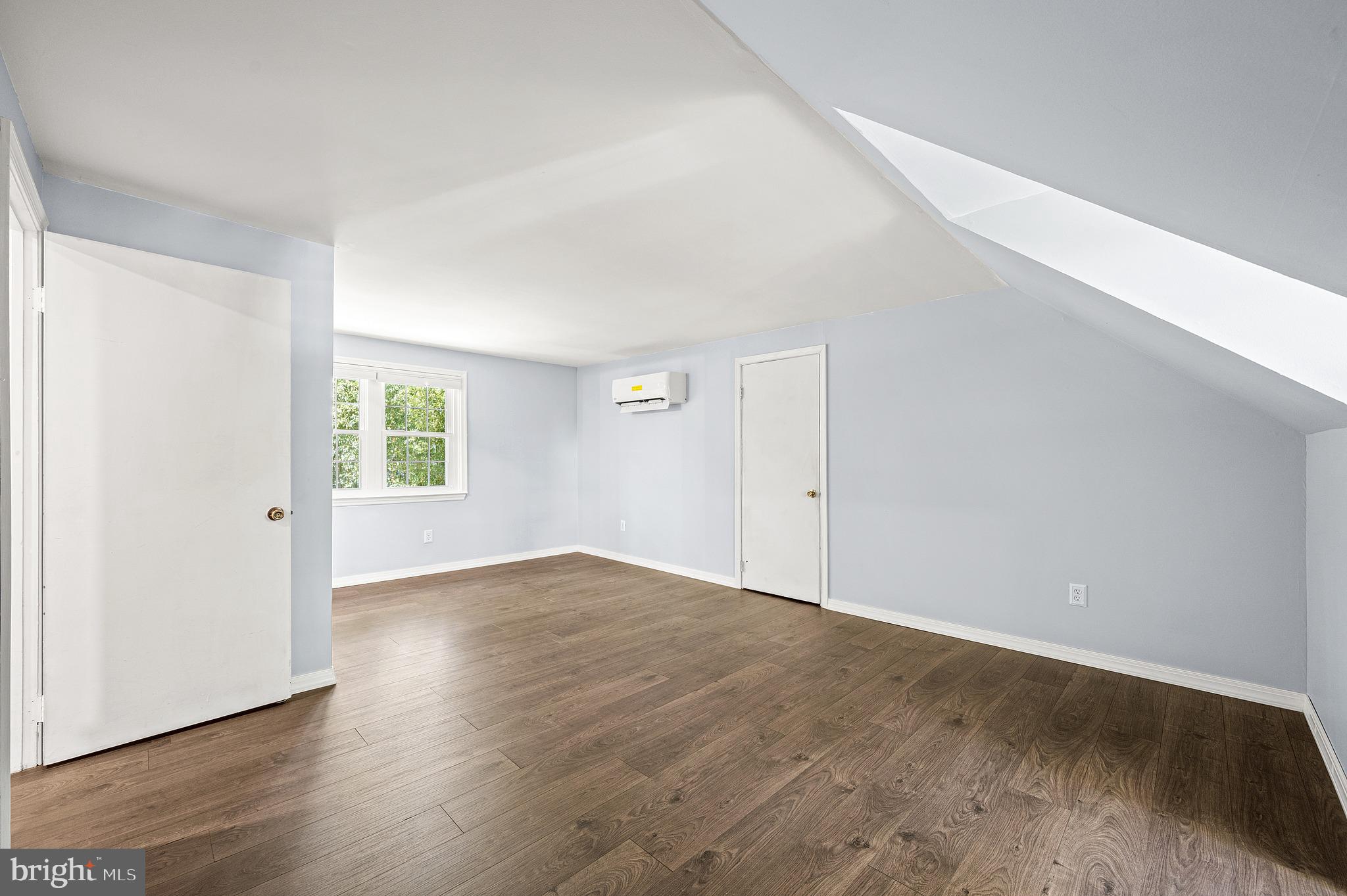 SUMMIT RIDGE - Residential