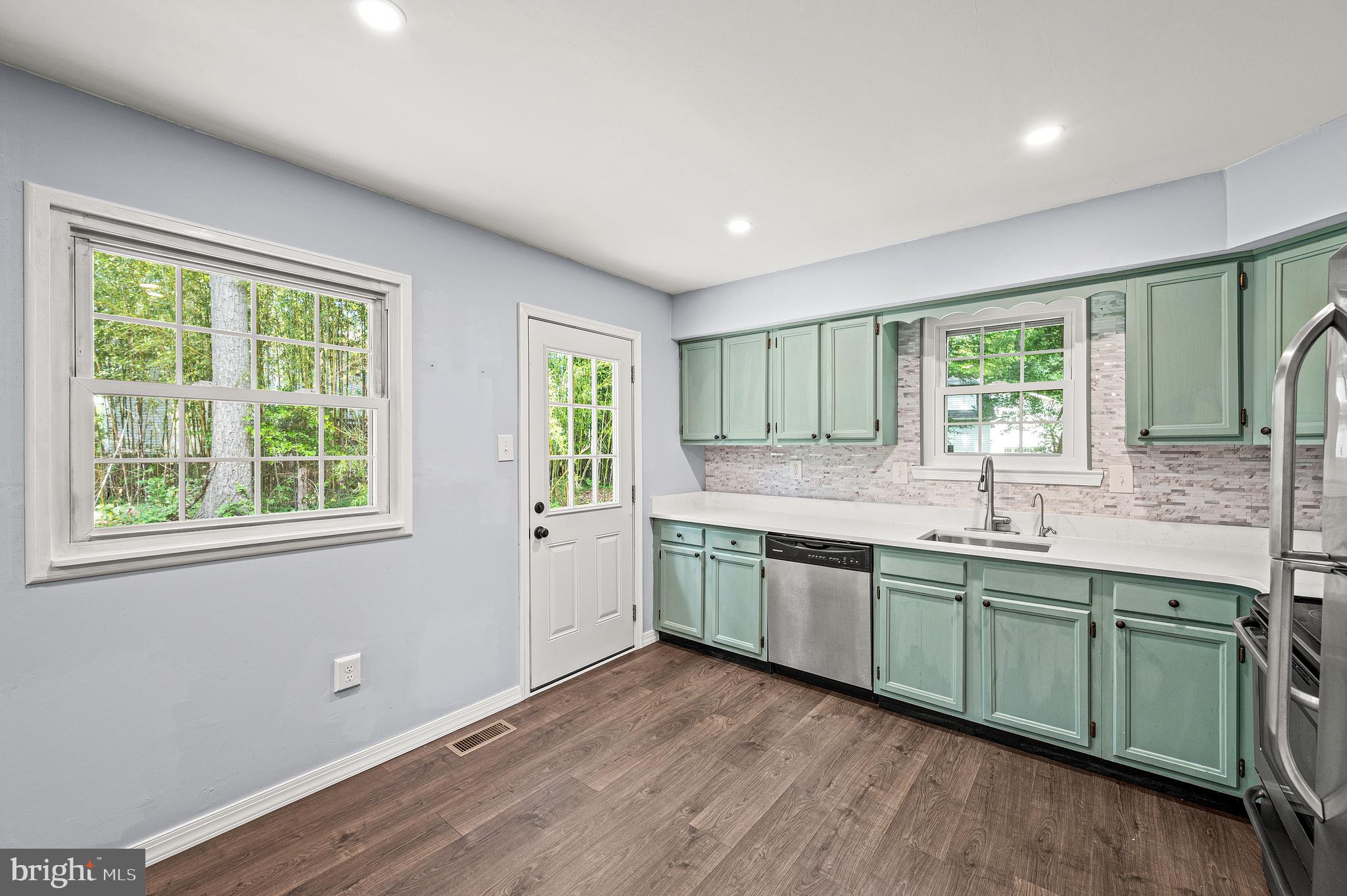 SUMMIT RIDGE - Residential