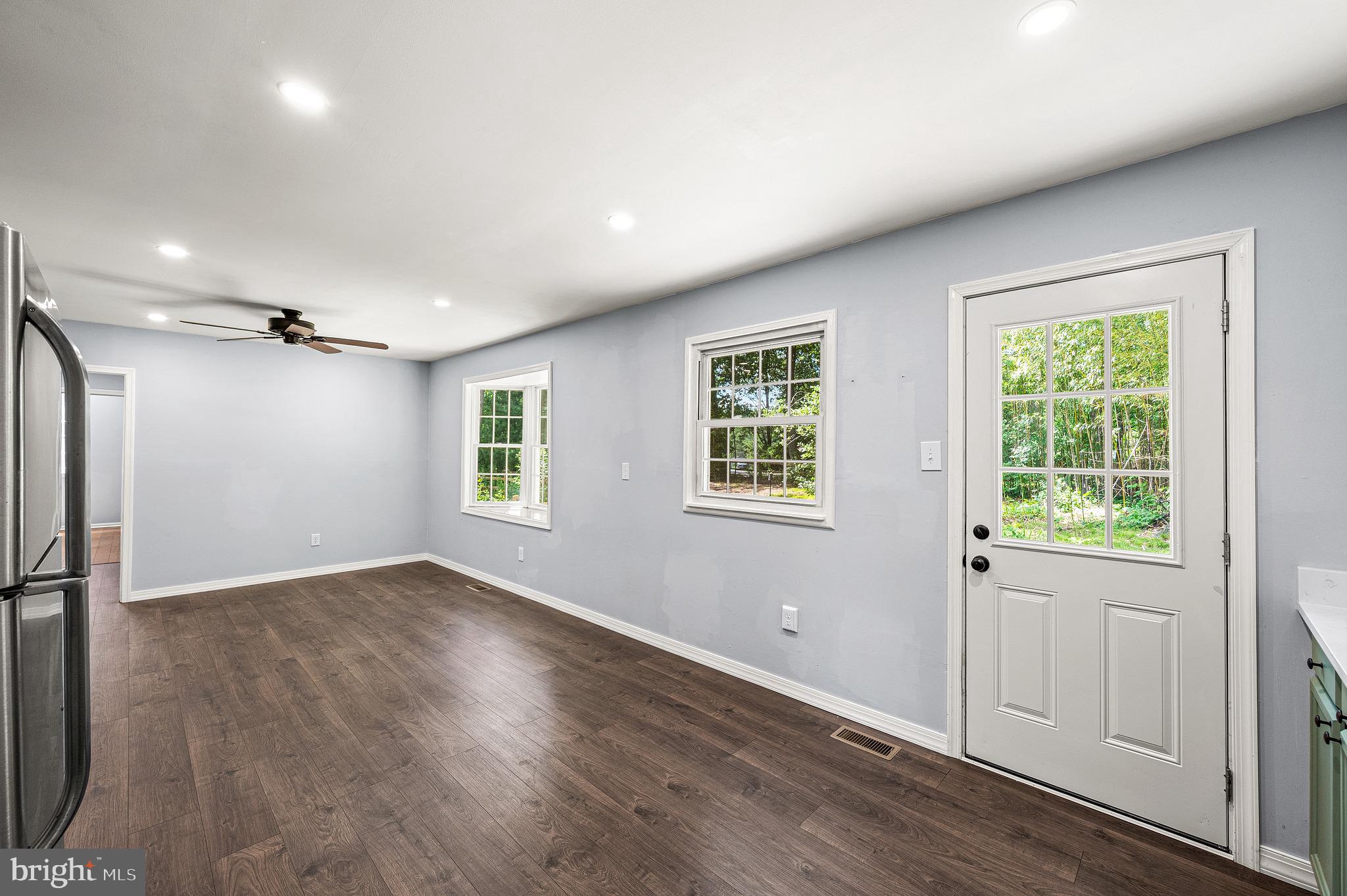 SUMMIT RIDGE - Residential