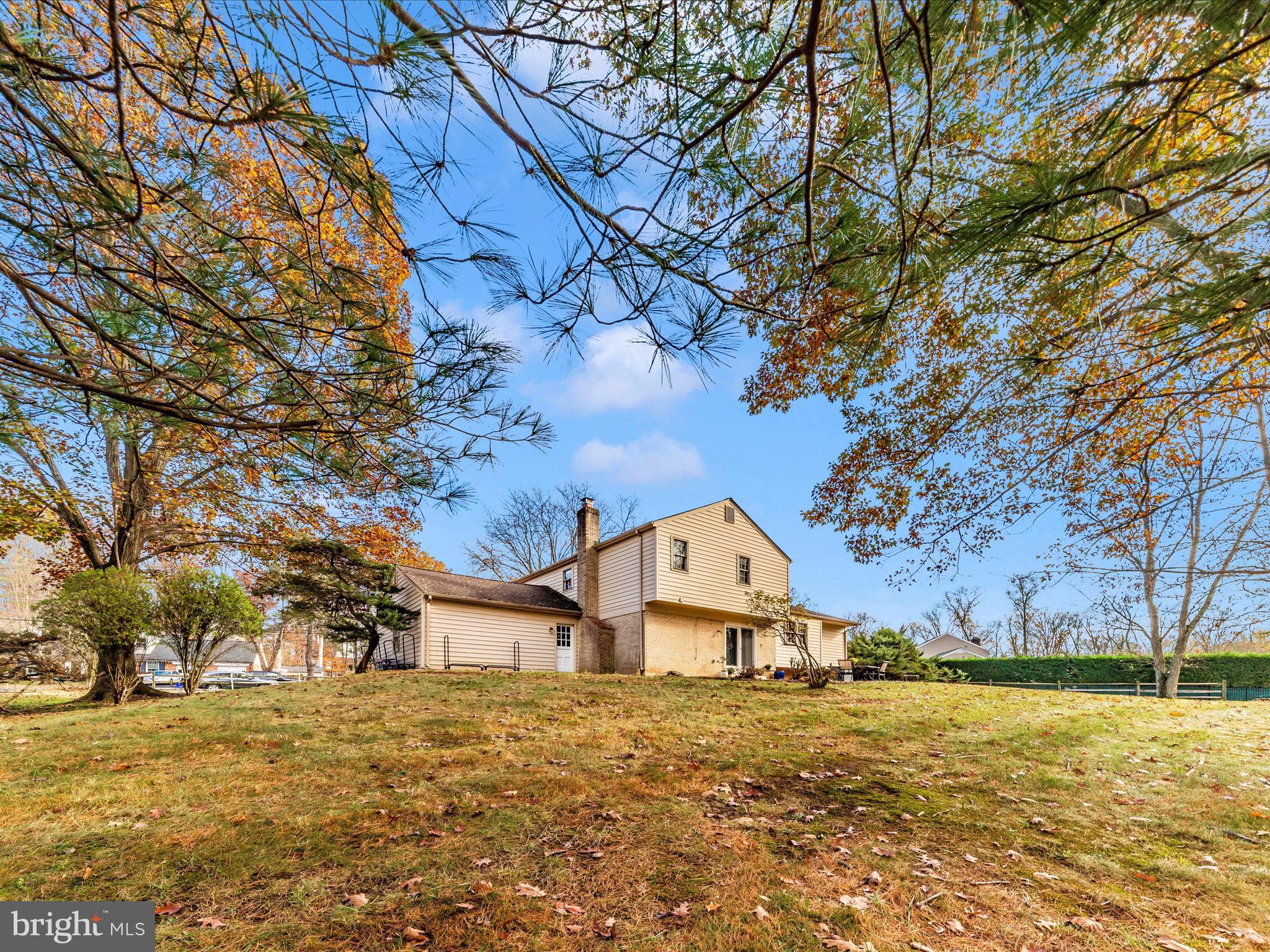 LAYHILL VILLAGE - Residential