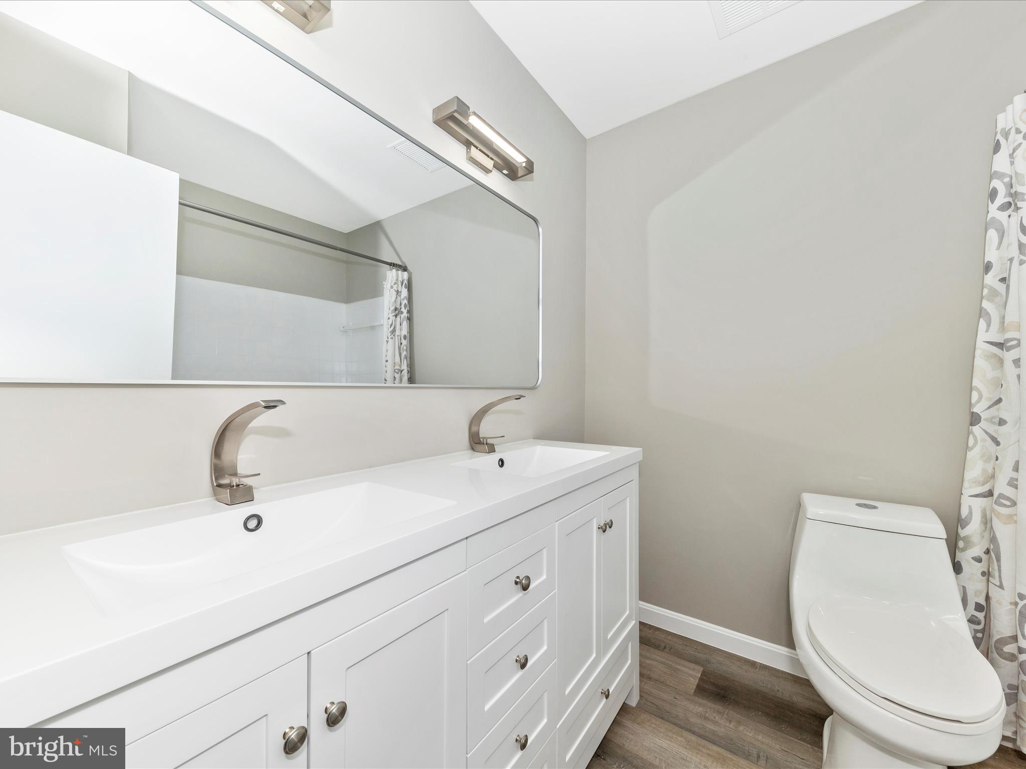 LAYHILL VILLAGE - Residential